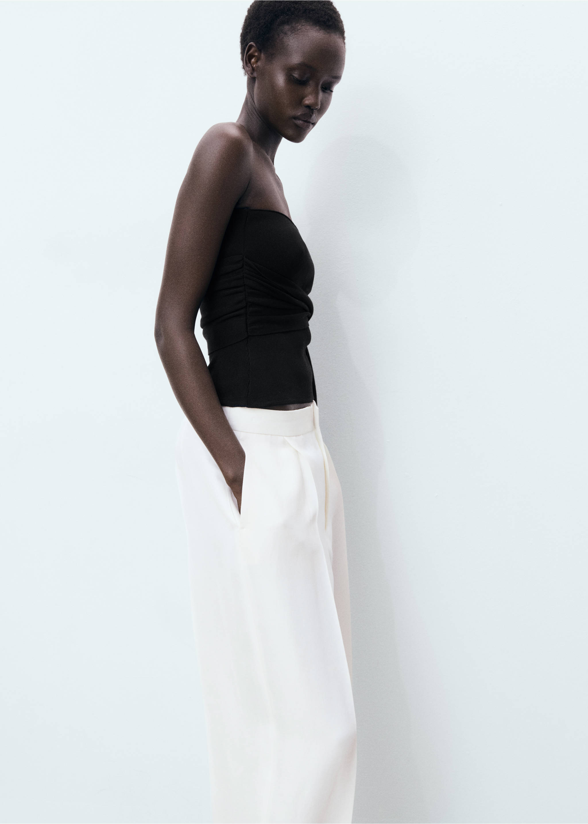 Linen-blend pleated trousers - Details of the article 2, White. Ref: 17021269-00.