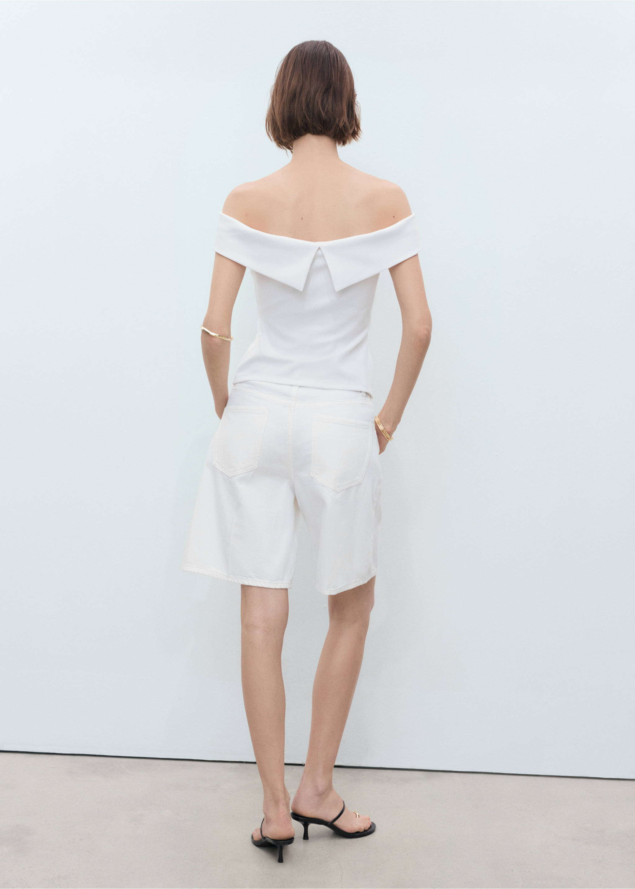 Strapless top - Reverse of the article, White. Ref: 17021272-00.