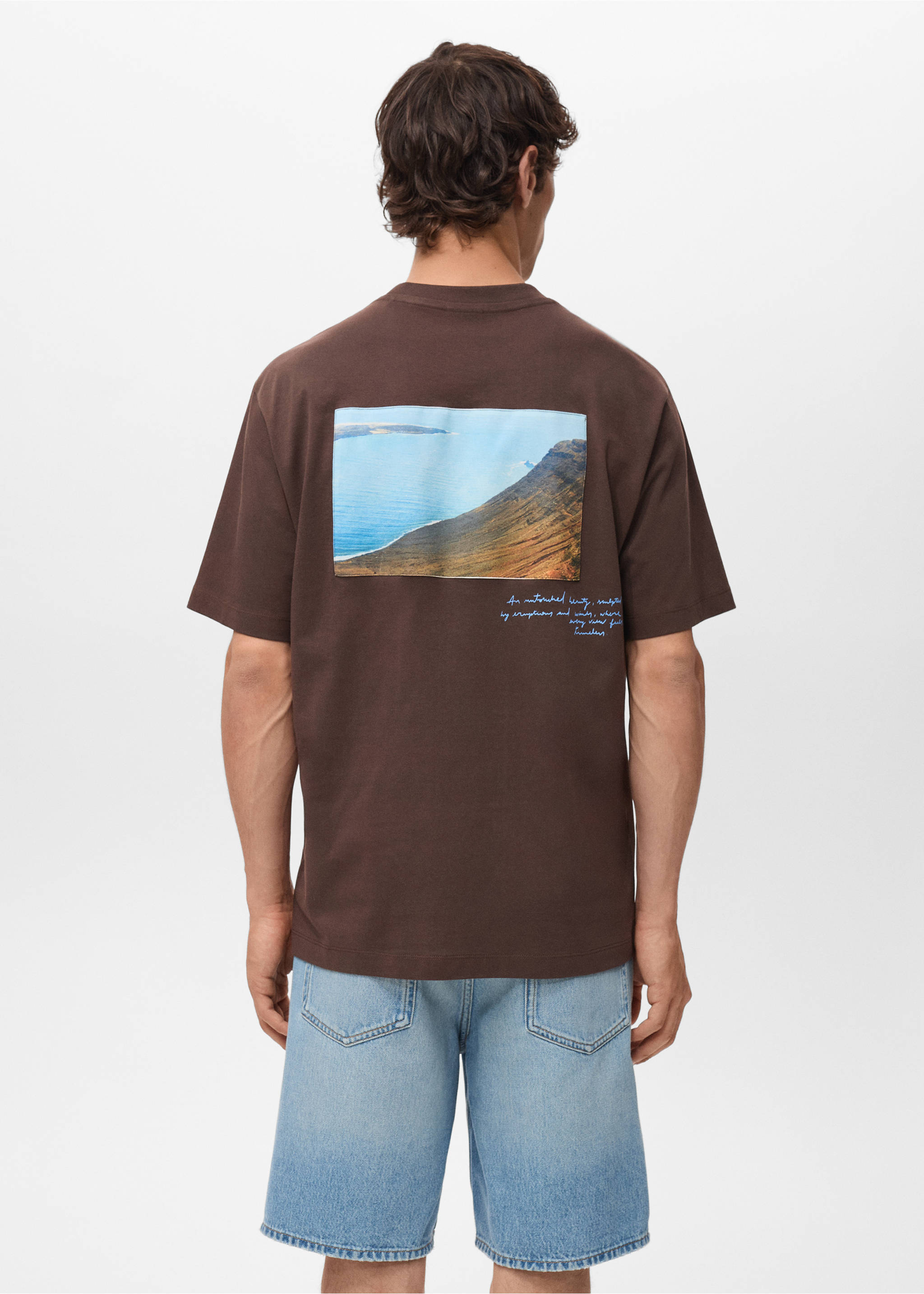 T-shirt pièce imprimé - Verso de l’article, Marron. Ref: 17021274-00.