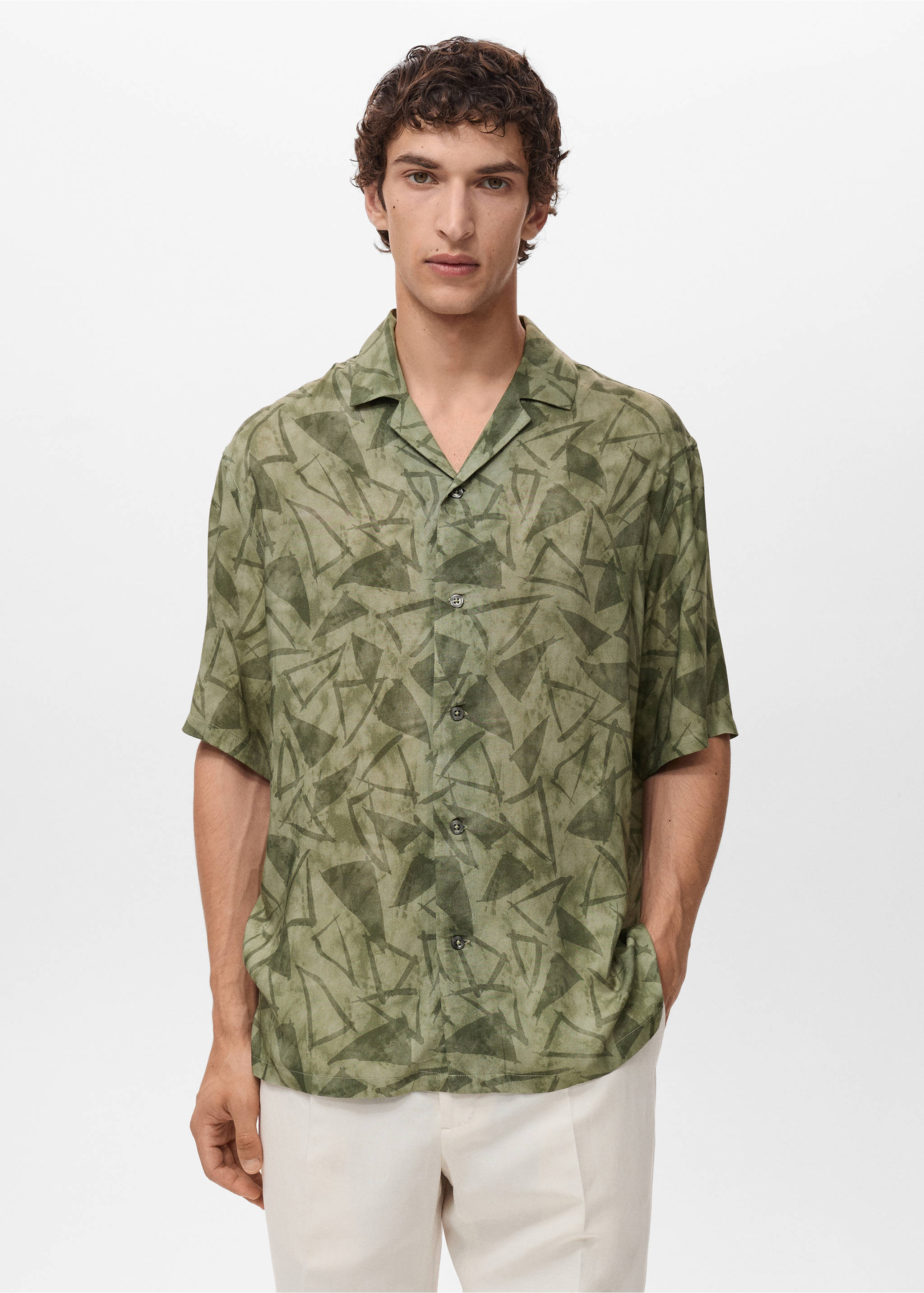 Camisa estampada coll bowling - Pla mig, Verd fosc. Ref: 17021277-00.