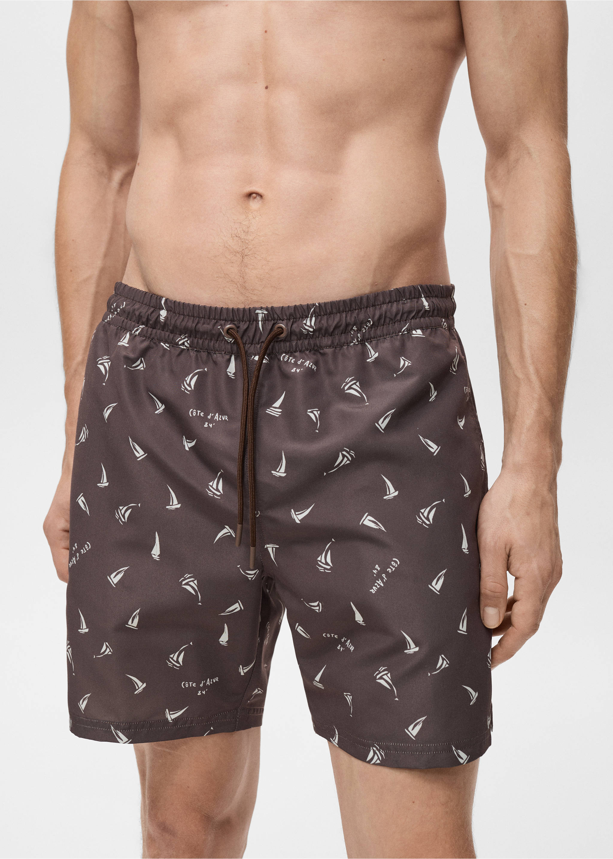 Swimsuit with sailboat print - Details of the article 1, Brown. Ref: 17021286-00.