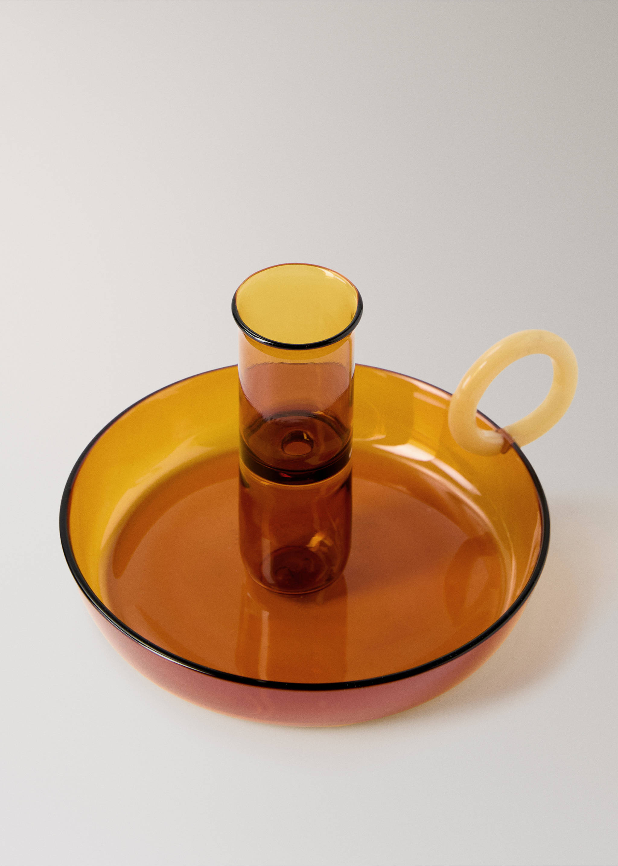 Borosilicate candelabra with two-tone handle - Details of the article 1, Ochre. Ref: 17021527-00.