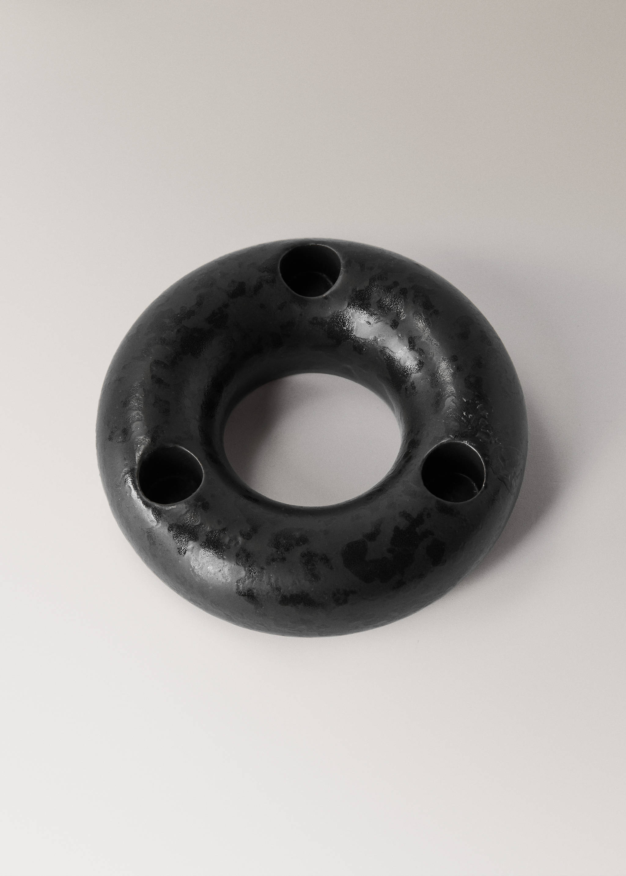 Round stoneware chandelier - Details of the article 1