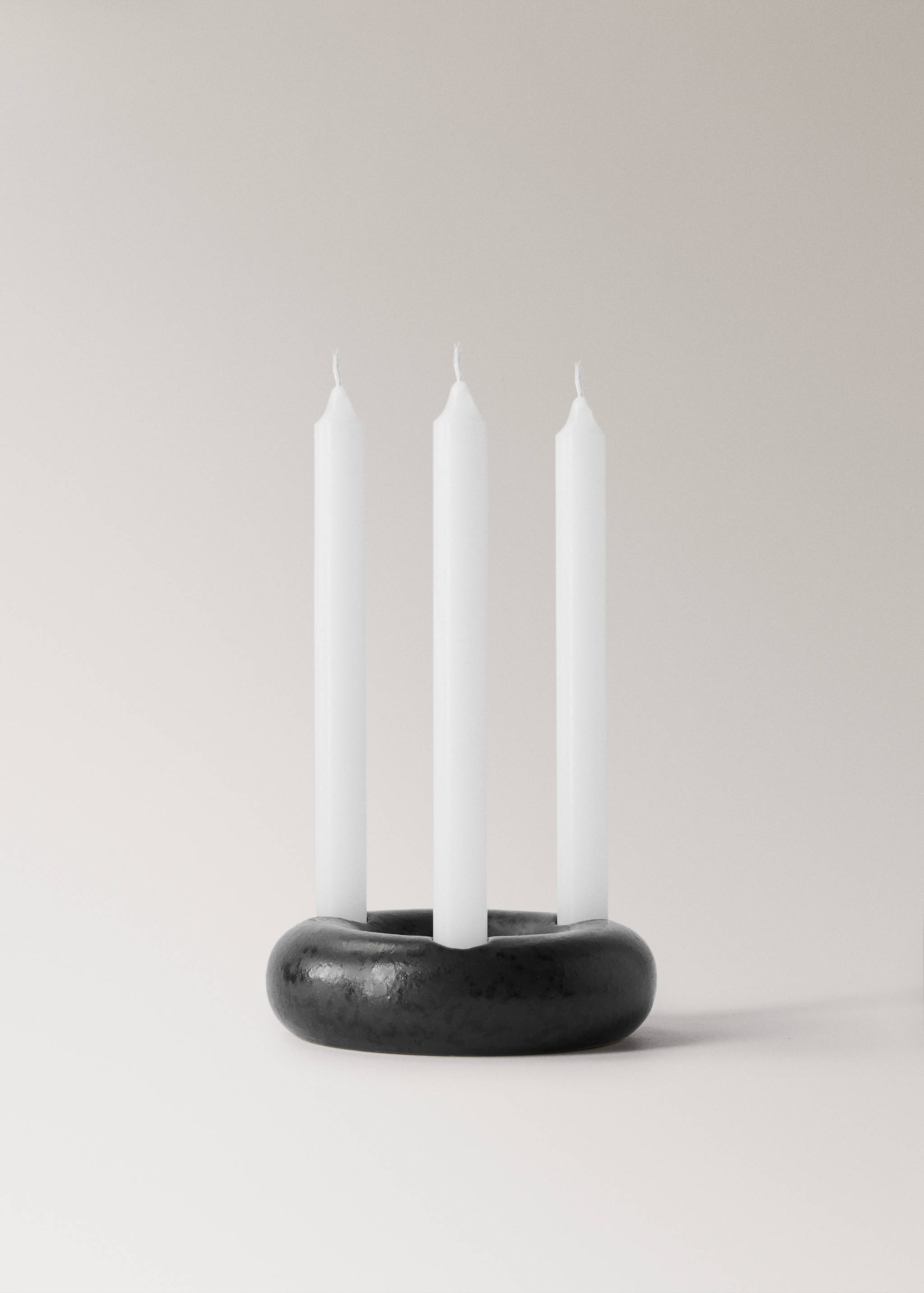 Round stoneware chandelier - Details of the article 3