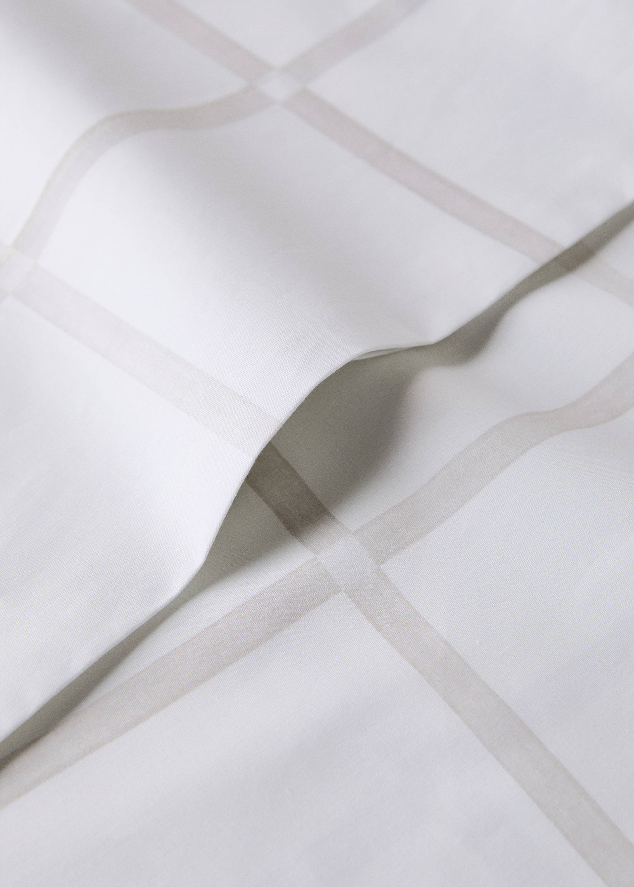 Percale cotton top sheet with a check print for 150/160 cm bed - Details of the article 1