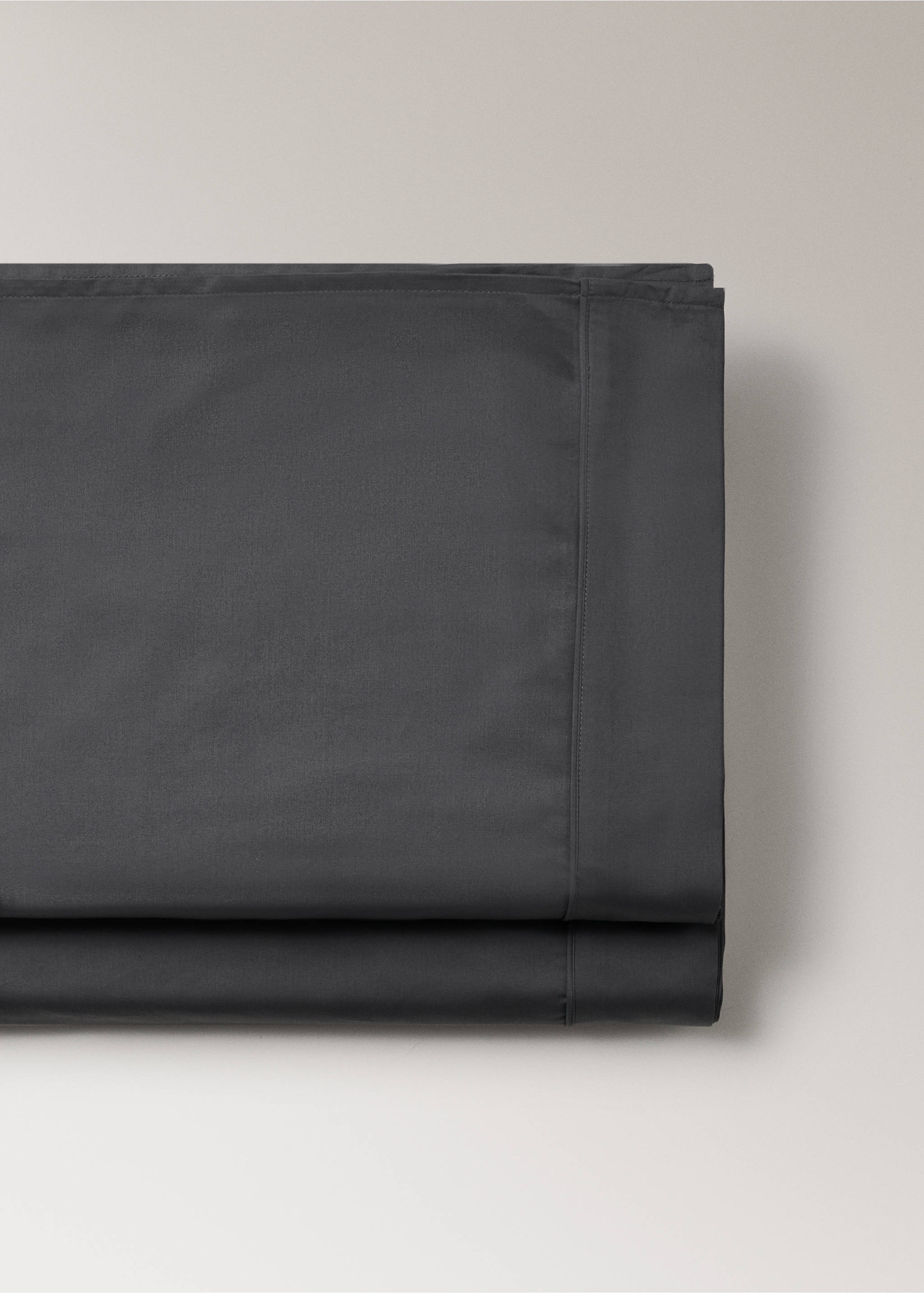 600 threads washed cotton flat sheet King bed - Details of the article 3, Dark Grey. Ref: 17021583-00.