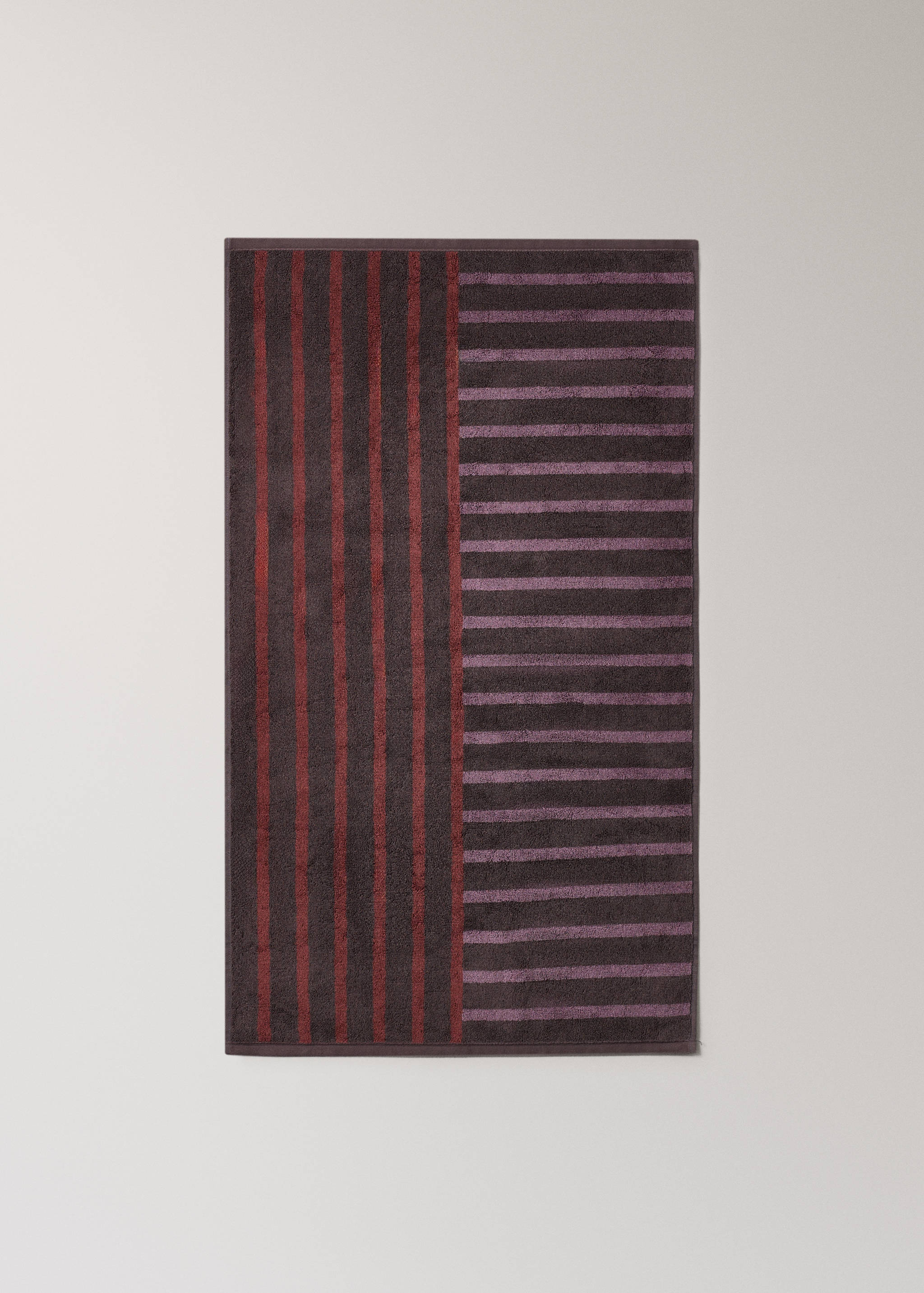 Cotton washbasin towel with two-tone stripes - Details of the article 4