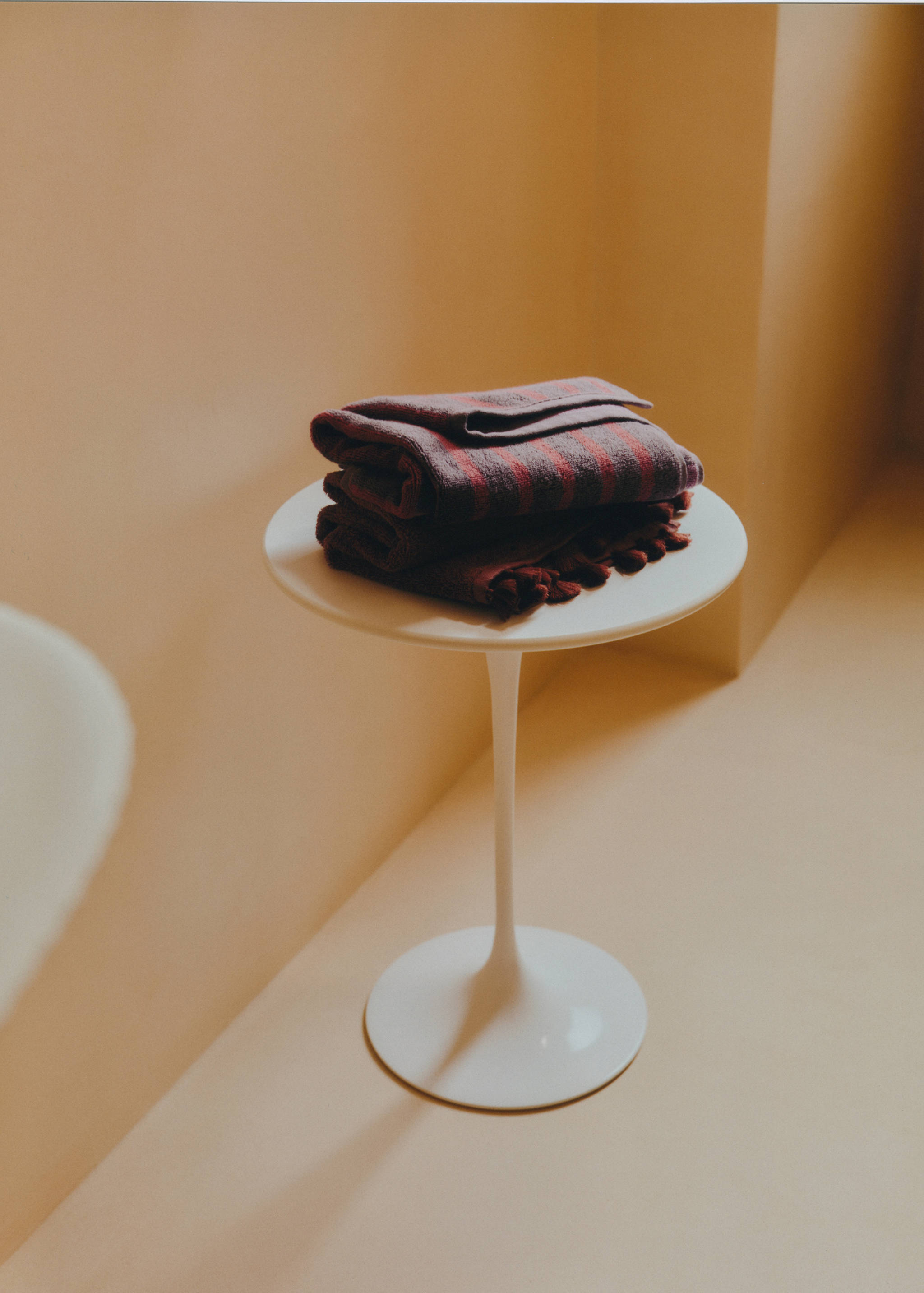Cotton washbasin towel with two-tone stripes - Details of the article 6