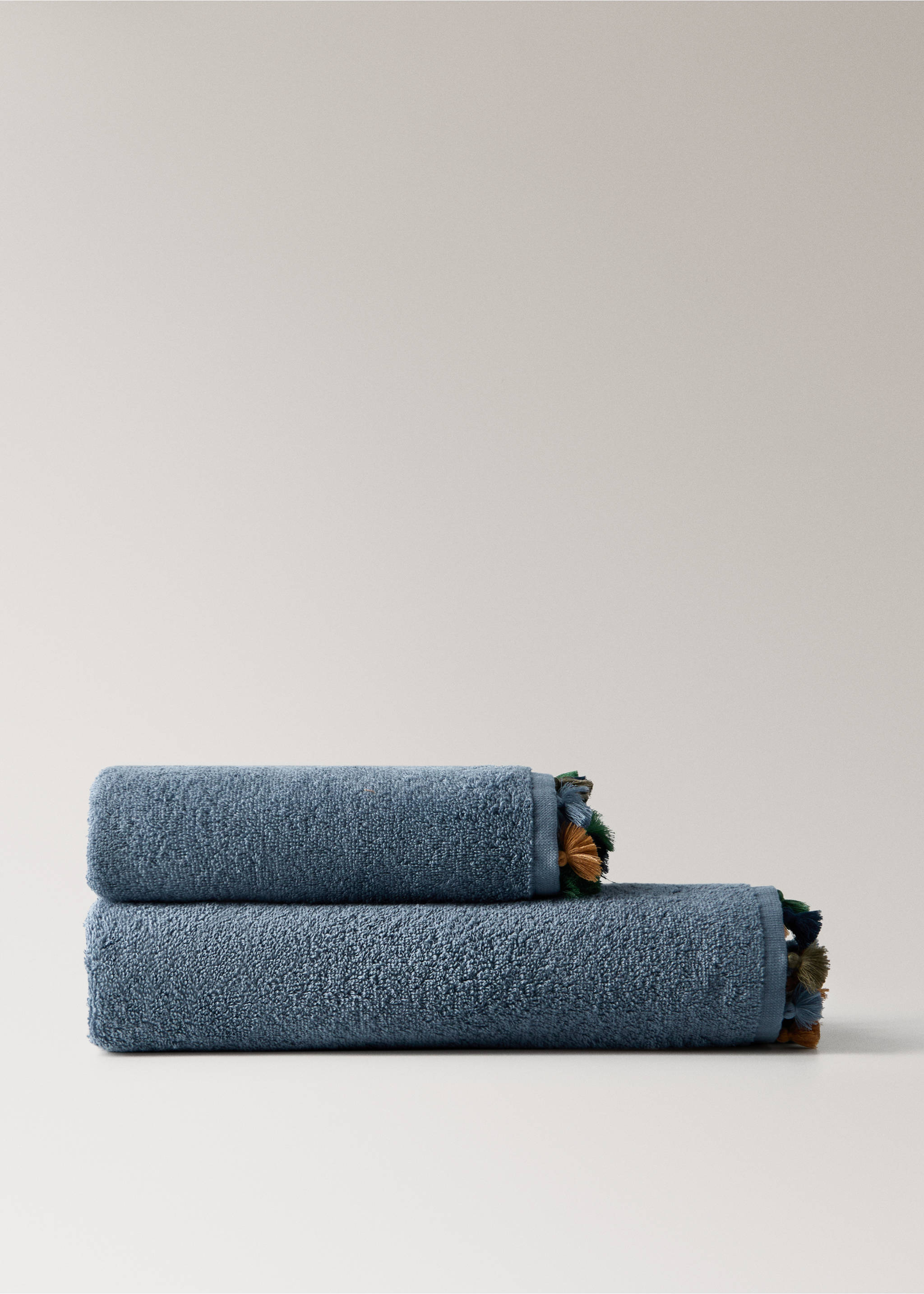 Cotton children's multi-coloured hand towel with pompoms - Article without model, Ink Blue. Ref: 17021628-00.