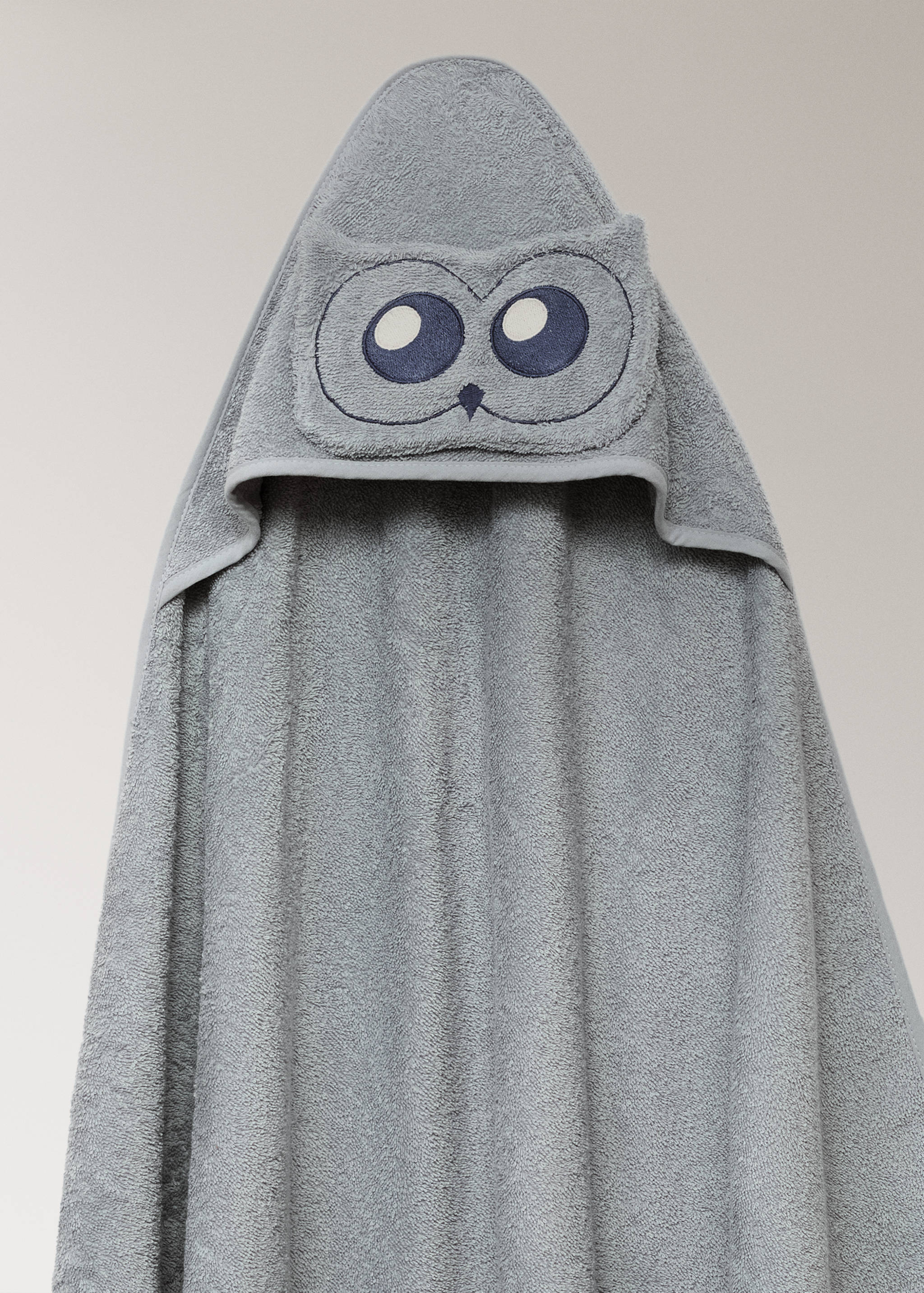 Children's terry bath cape with owl design - Details of the article 3