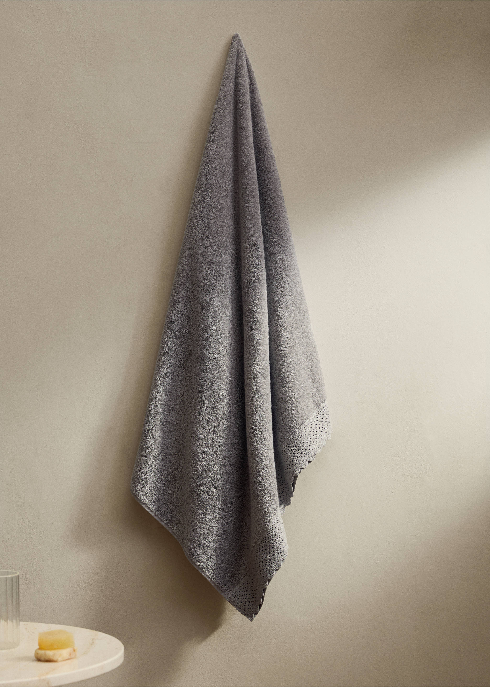 100% cotton bath towel with lace trim - General plane, Ecru. Ref: 17021635-00.