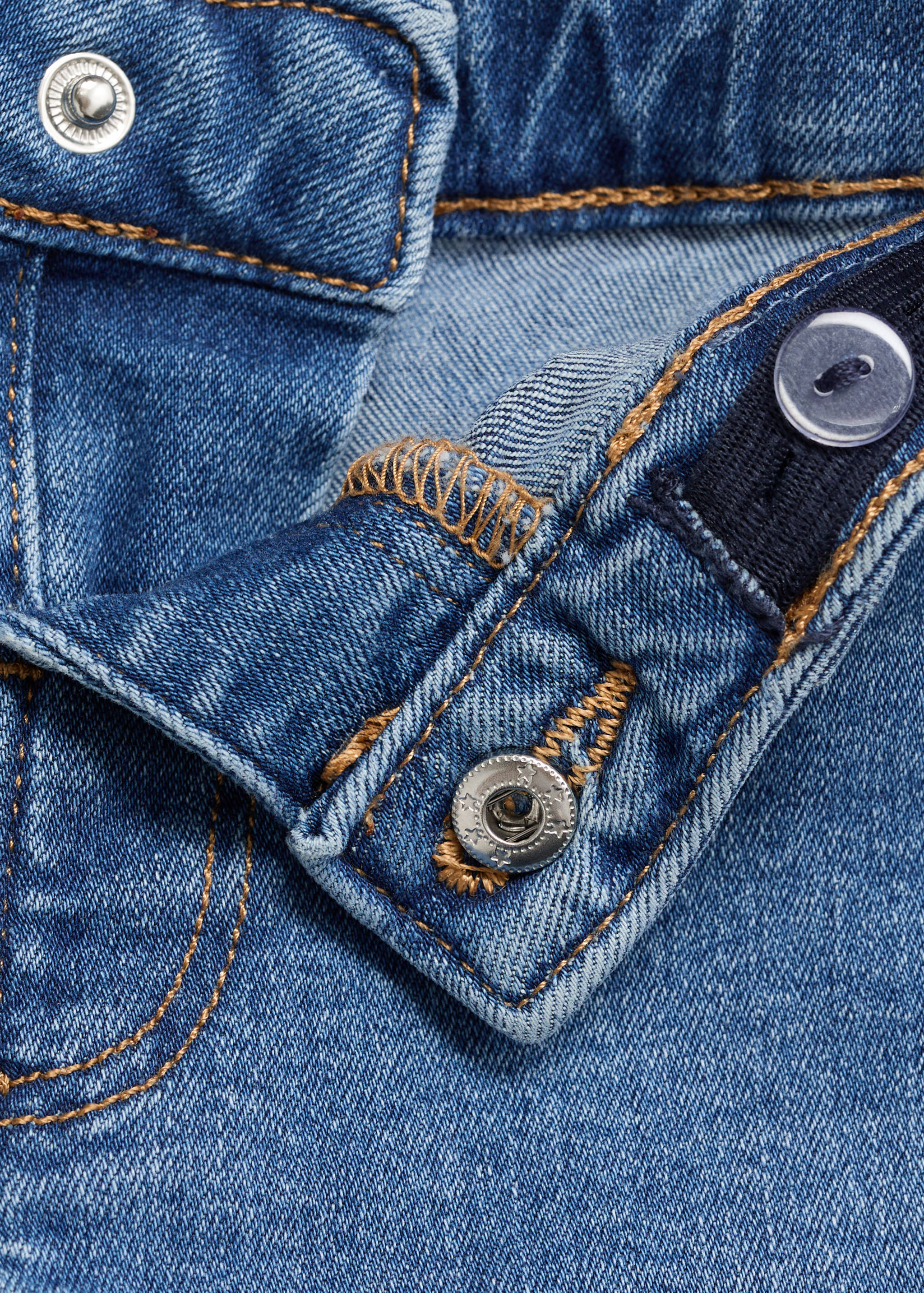 Seamless jeans with frayed hem - Details of the article 8