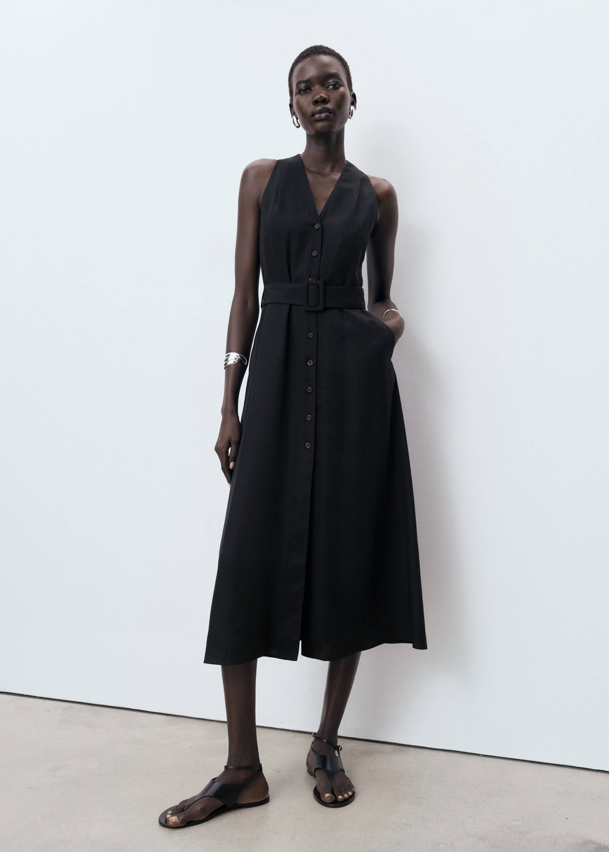 Lyocell-Kleid mit Gürtel - Allgemeine Ansicht