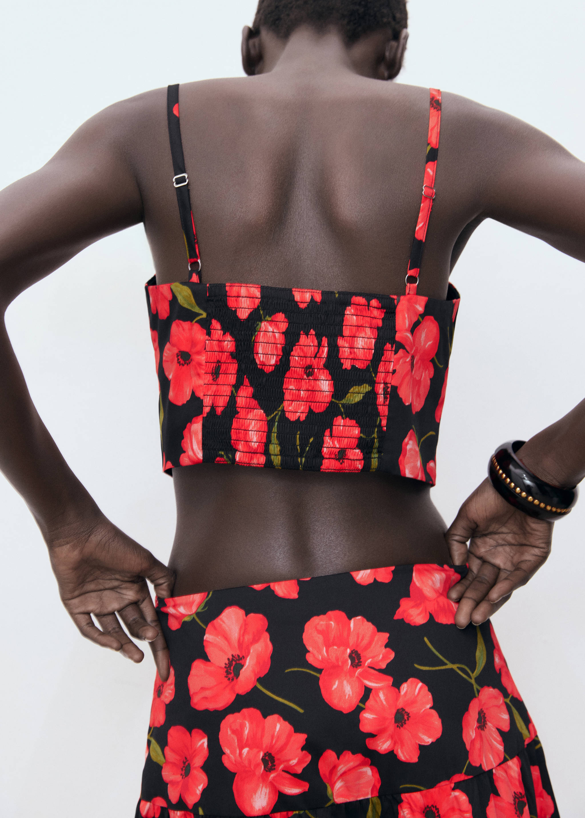 Crop top à fleurs - Verso de l’article