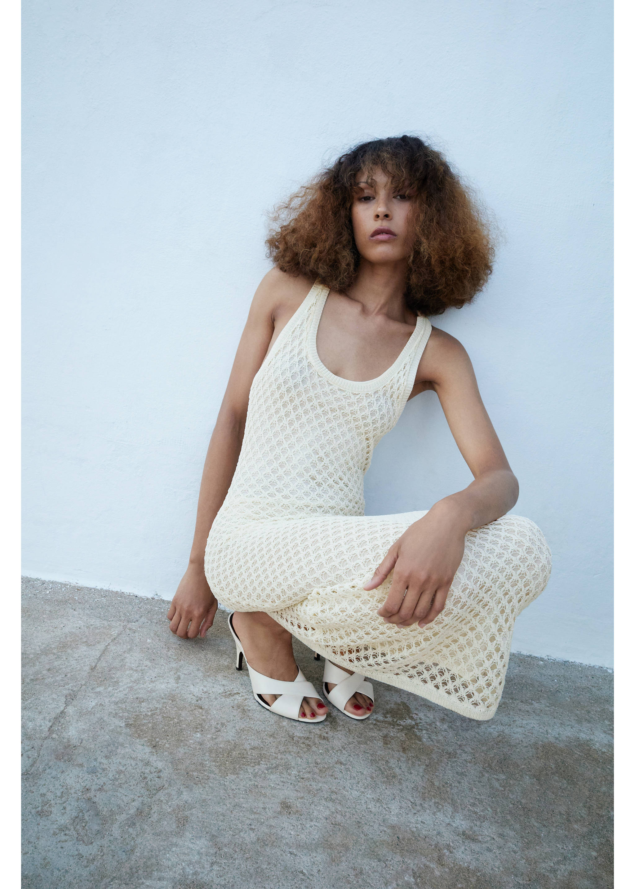 Crochet long dress - Details of the article 3, Ecru. Ref: 17022904-00.
