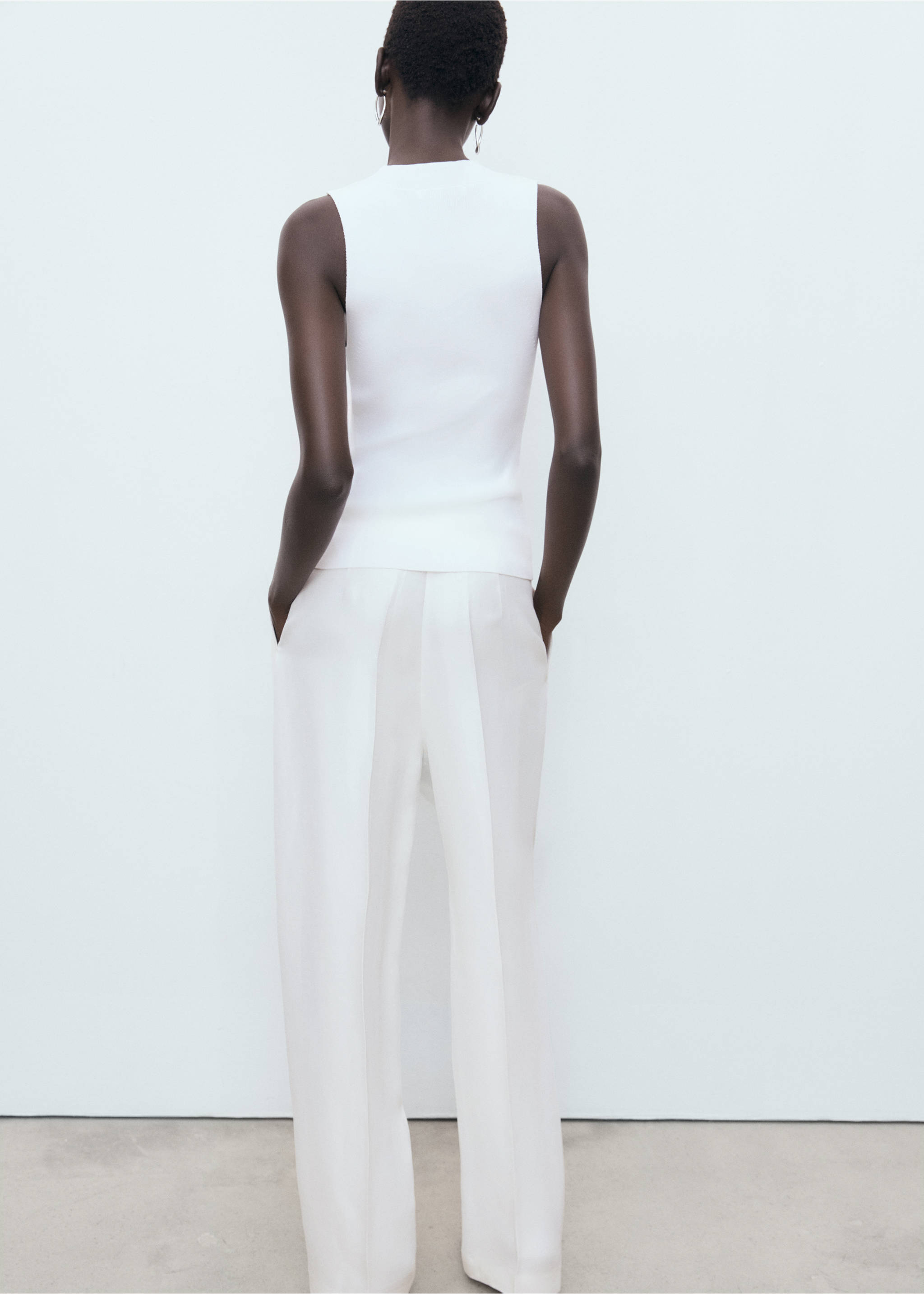 Ribbed knit top - Reverse of the article, Off White. Ref: 17022905-00.