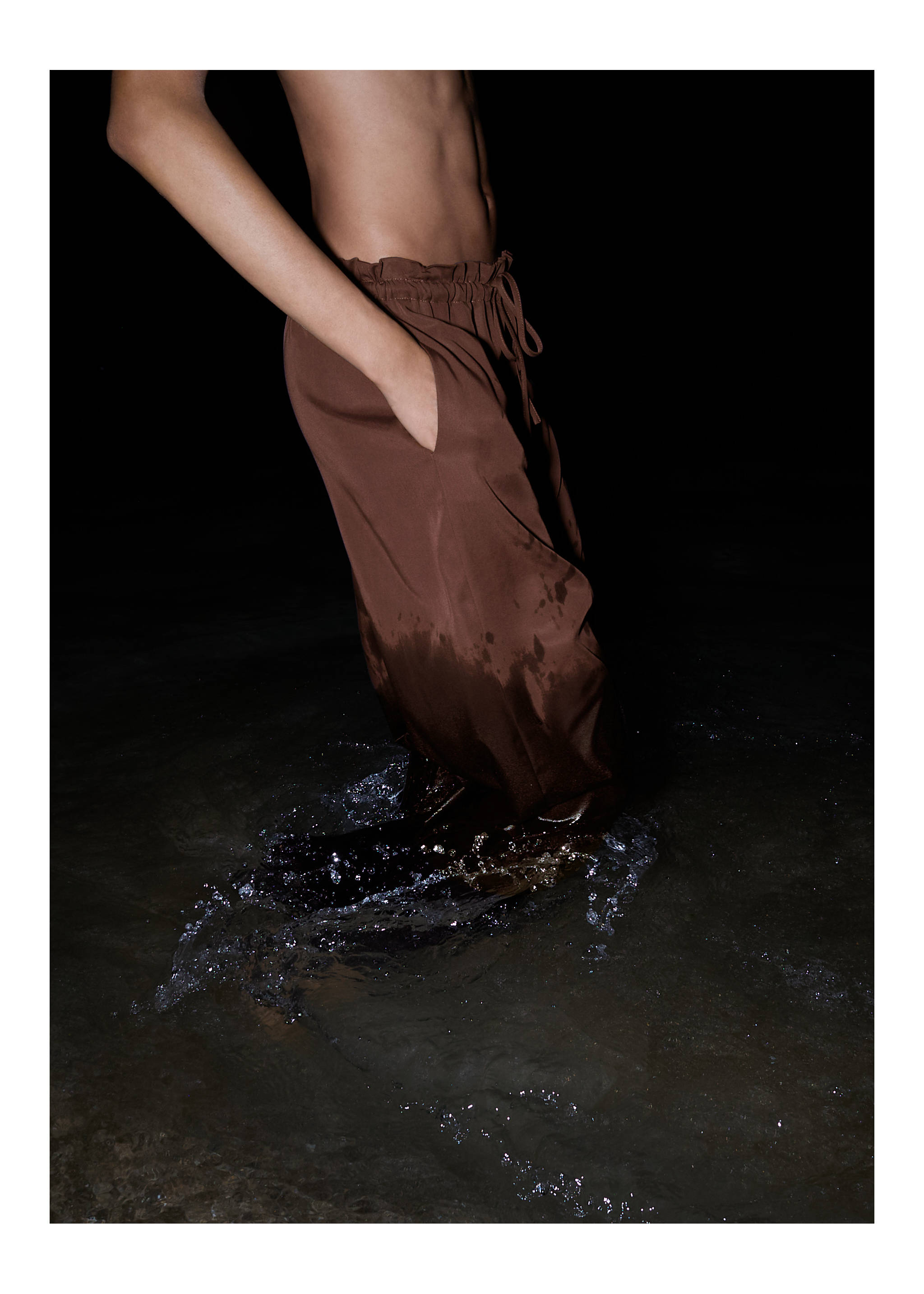 Pantalón lyocell wide leg lazo - Detalle del artículo 7, Chocolate. Ref: 17022906-00.