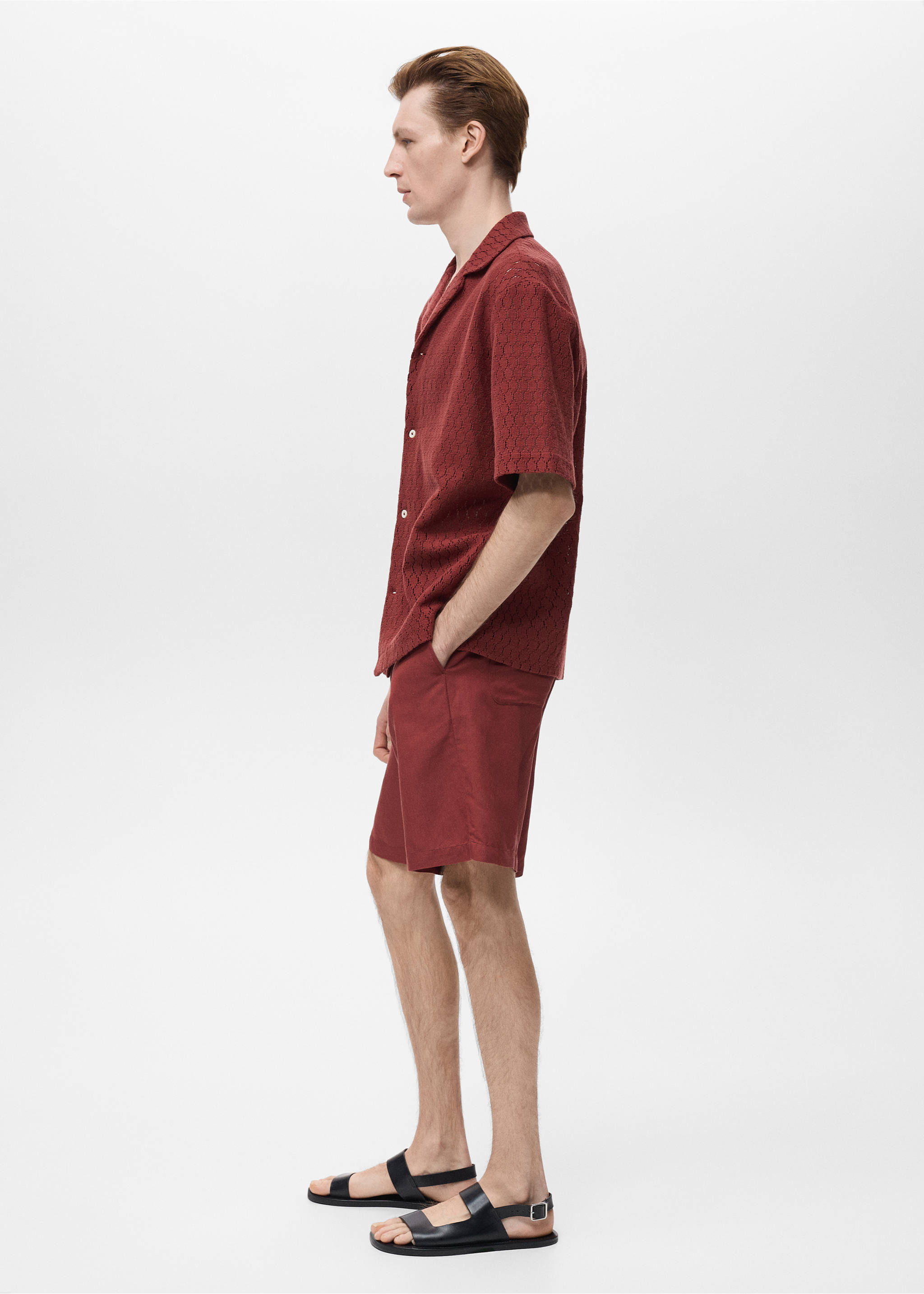 Cotton blouse with openwork detail - Details of the article 2, Cherry. Ref: 17022915-00.