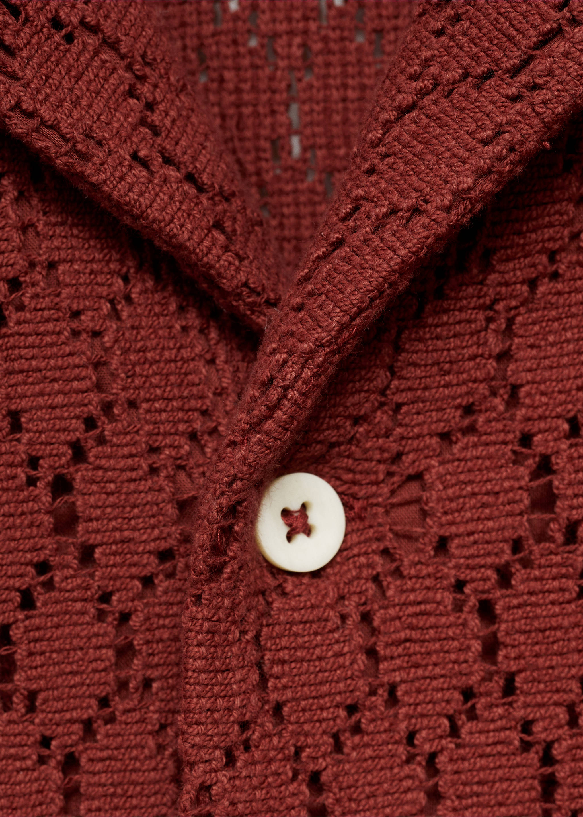 Cotton blouse with openwork detail - Details of the article 0, Cherry. Ref: 17022915-00.