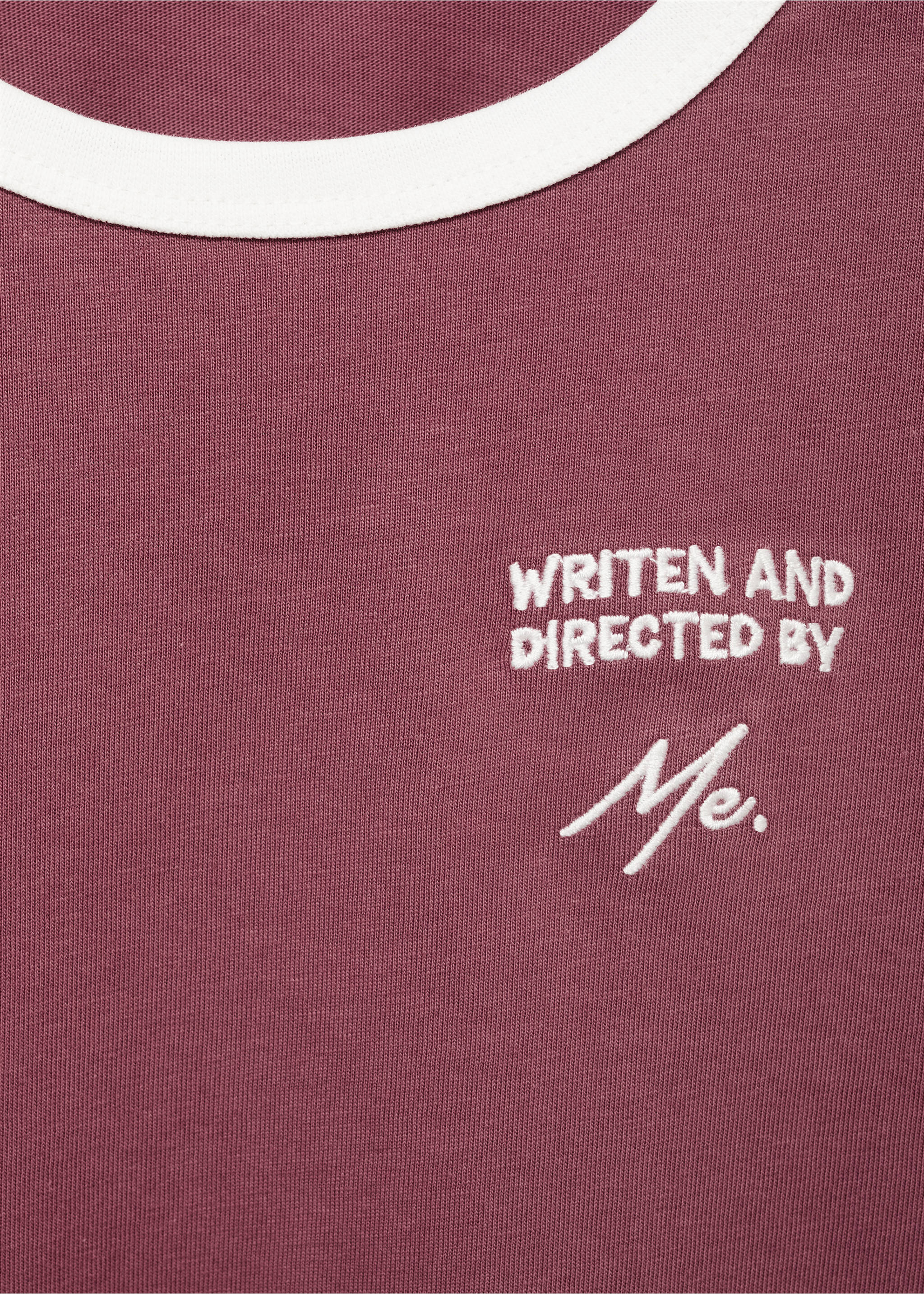 T-shirt with embroidered contrasting collar - Details of the article 8, Cherry. Ref: 17023284-00.