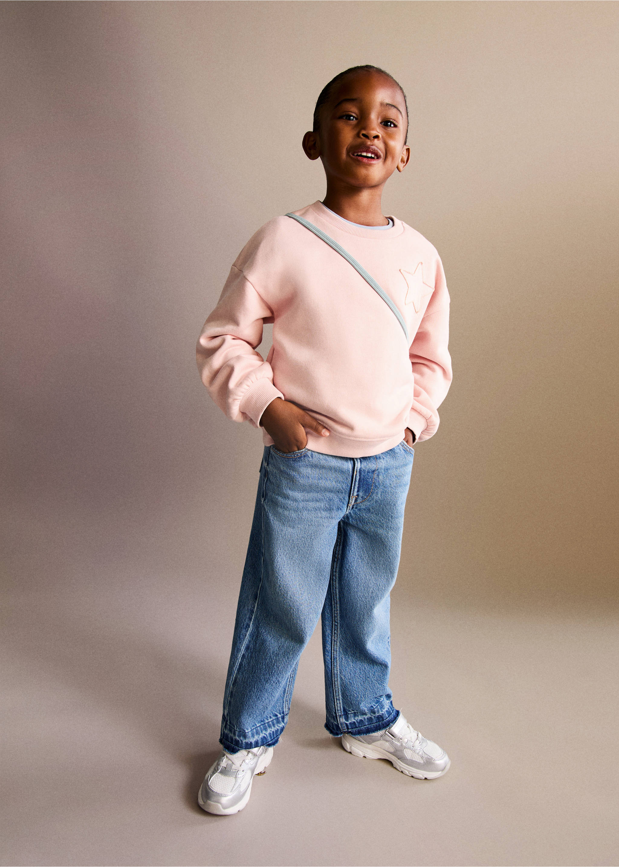 Sweatshirt with embroidered star - General plane, Pink. Ref: 17023291-00.