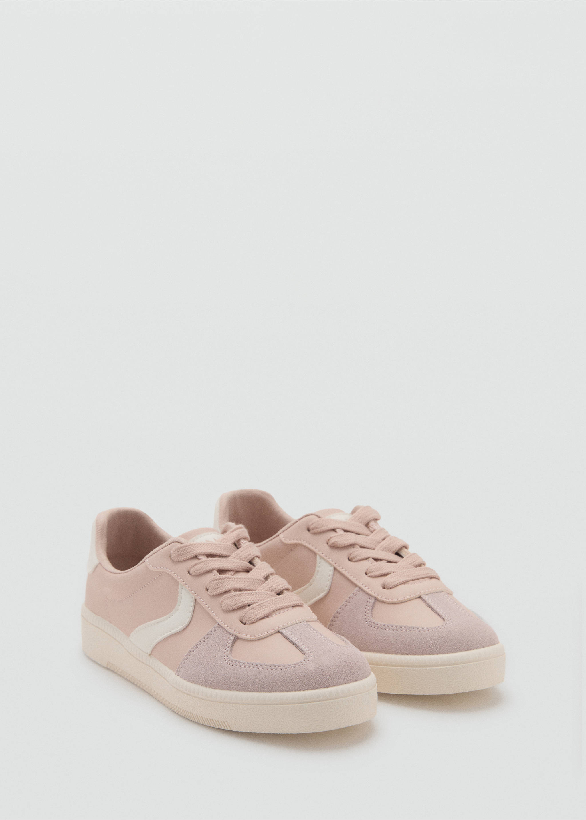 Tennis combinées à lacets - Plan moyen, Rose pastel. Ref: 17023305-00.