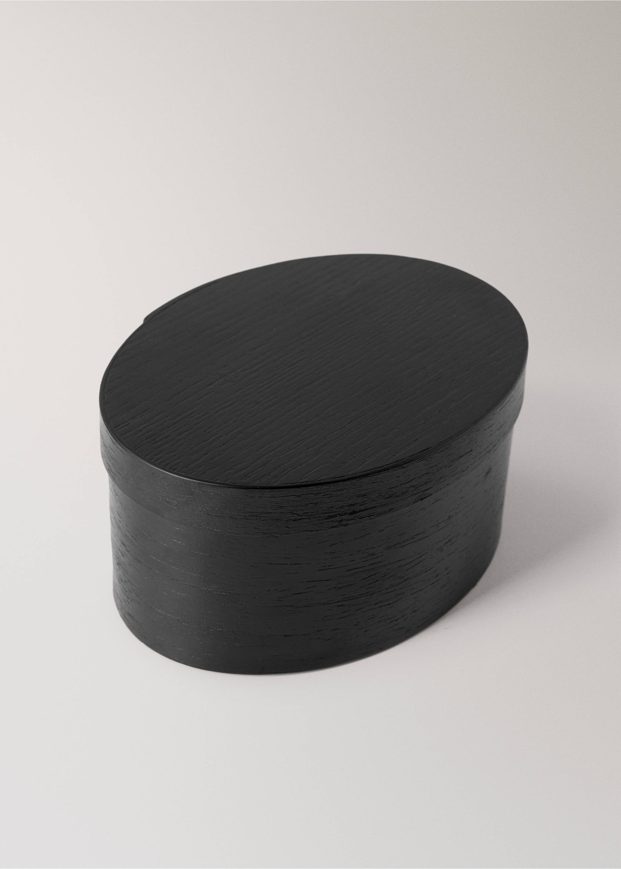 Kleine ovale Holzschachtel - Detail des Artikels 1, Schwarz. Ref: 17023315-00.