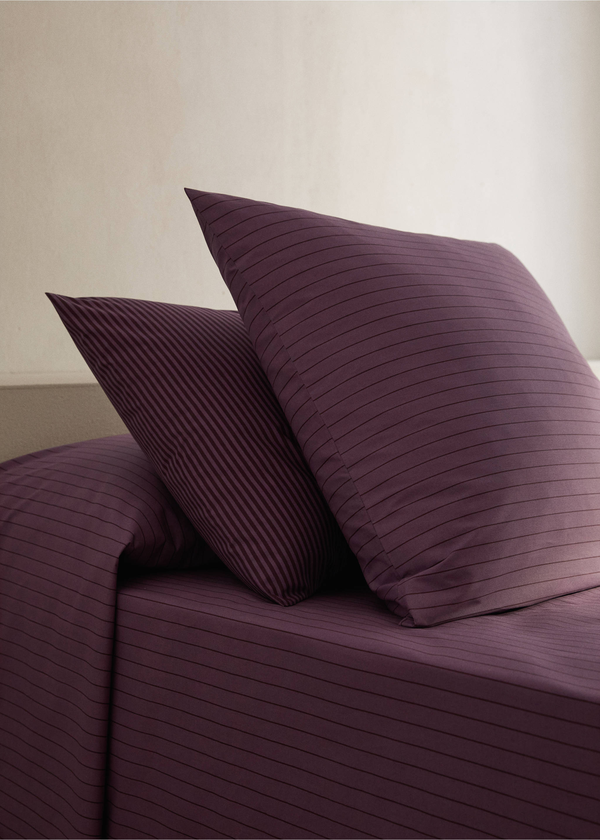 Two percale cotton striped pillowcases 60x60cm - General plane, Plum. Ref: 17023821-00.