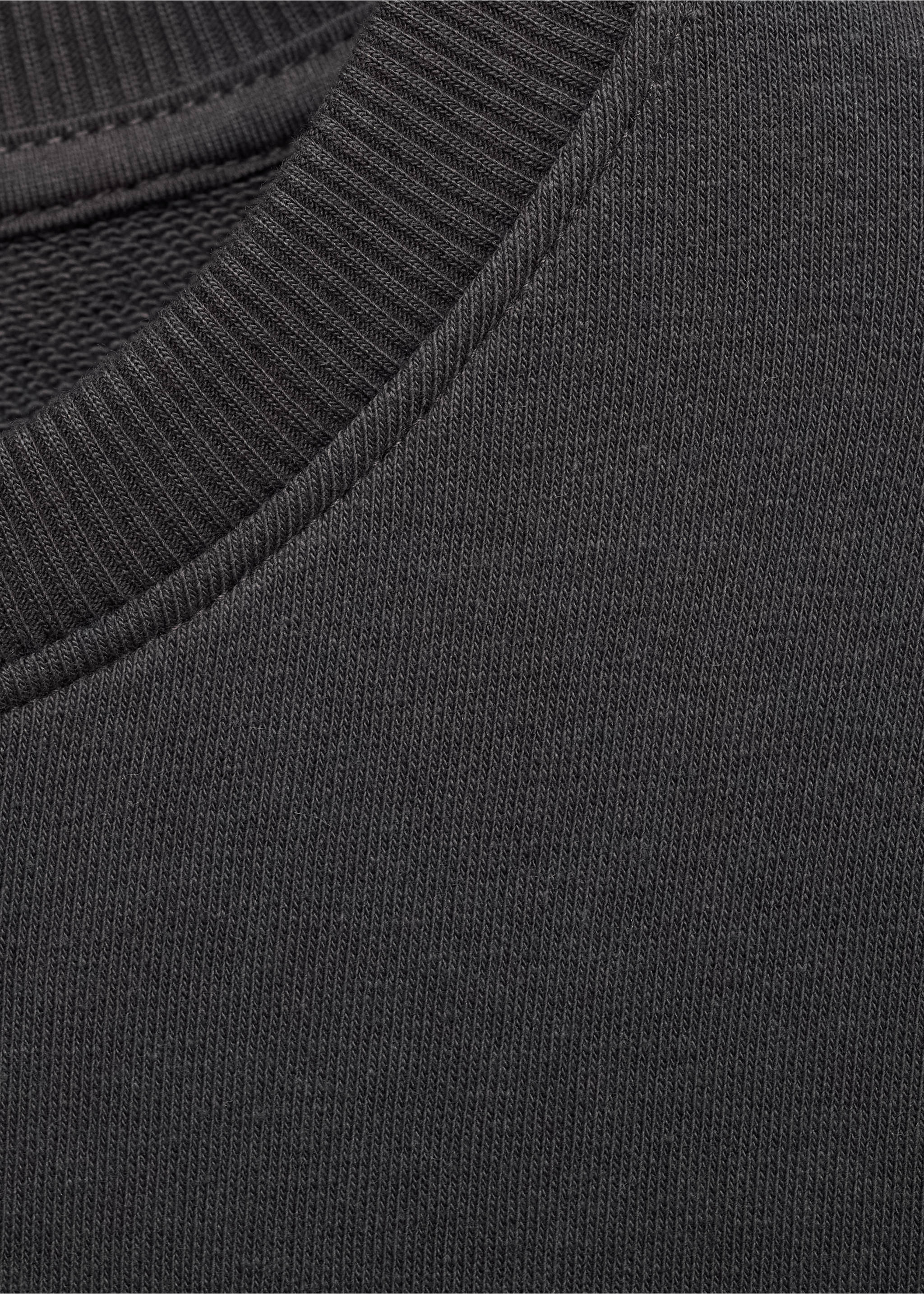 Embroidered message sweatshirt - Details of the article 8, Charcoal. Ref: 17024075-00.