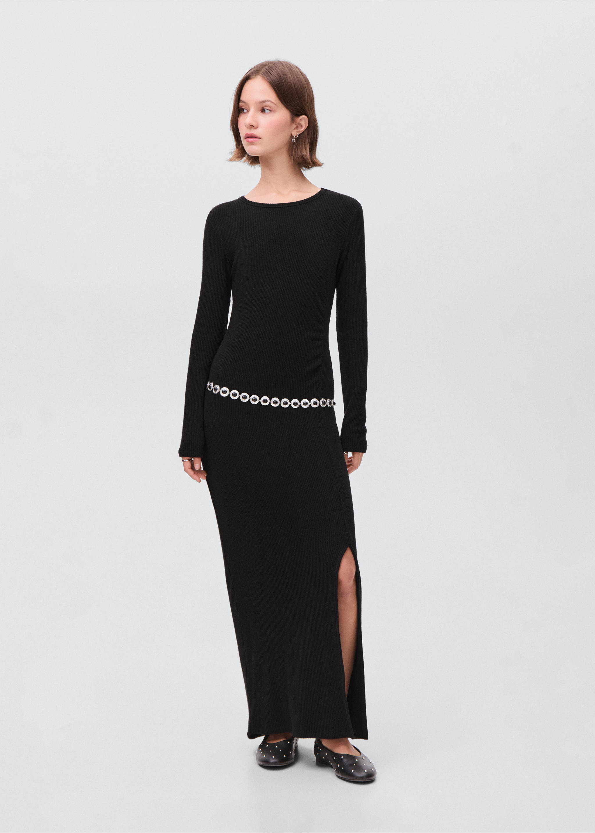 Langes Kleid mit Seitenschlitz - Allgemeine Ansicht, Schwarz. Ref: 17024077-00.