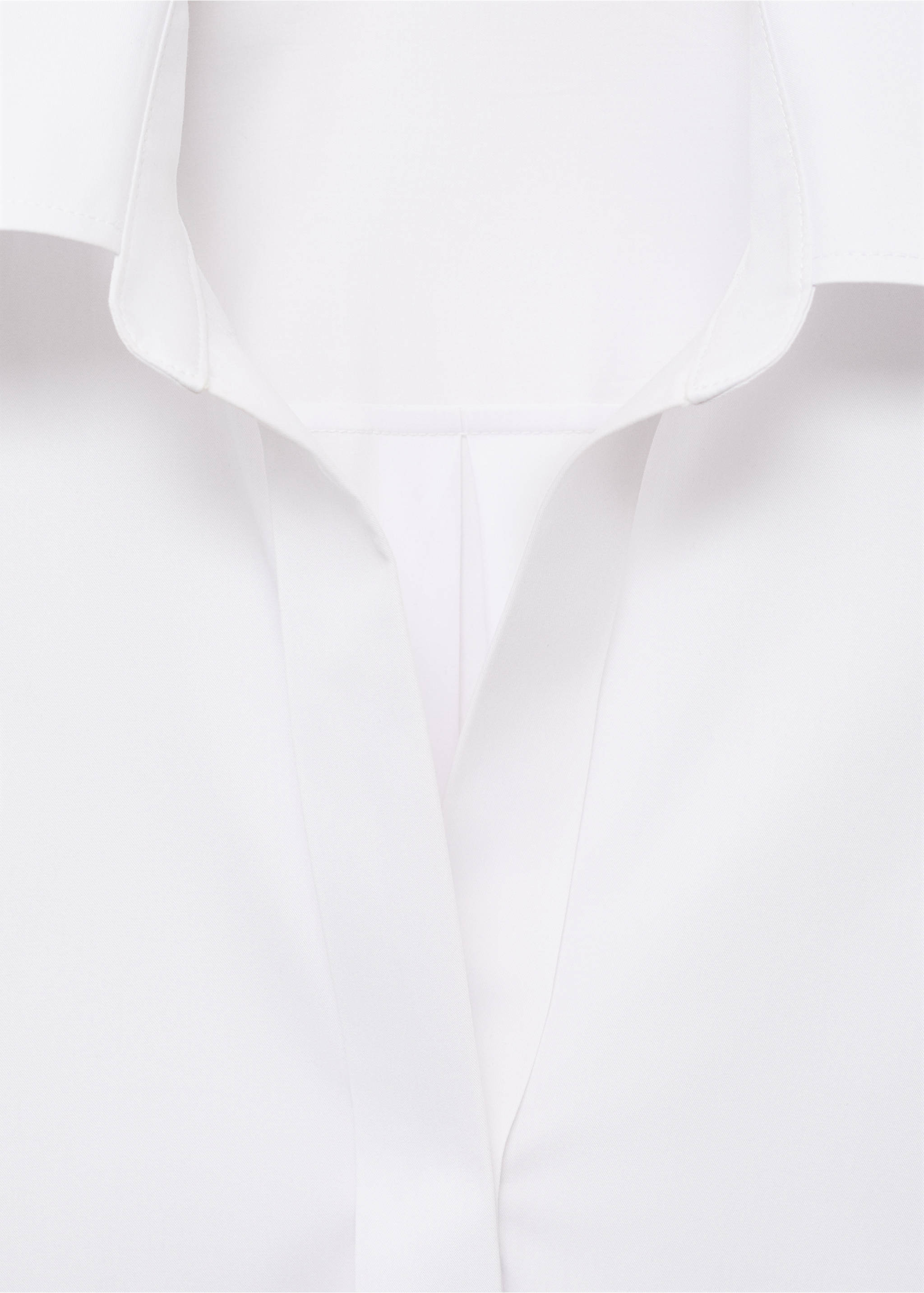Shirt with concealed placket and collar - Details of the article 8, Off White. Ref: 17024080-00.