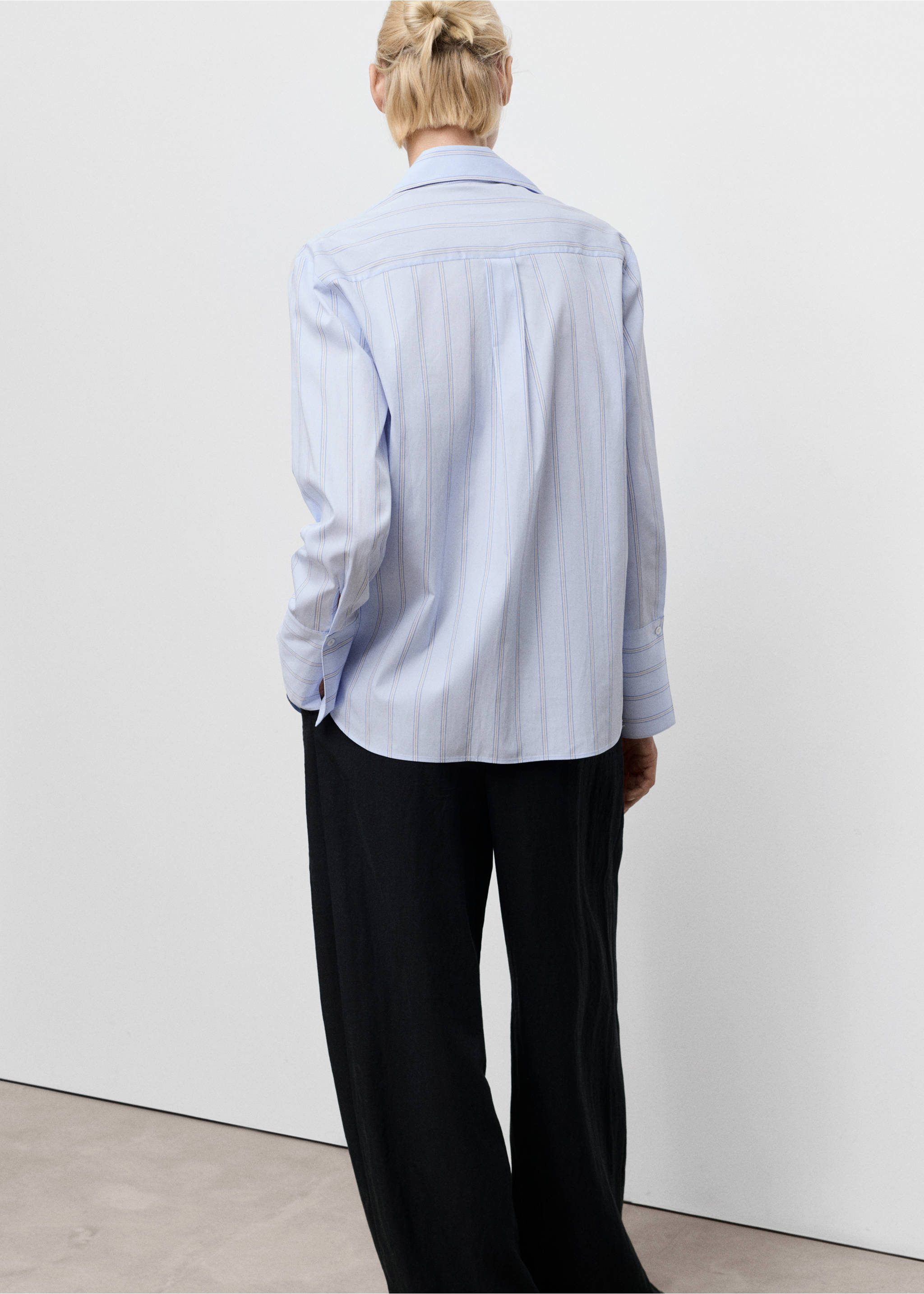 Lapels striped shirt - Reverse of the article, Sky Blue. Ref: 17024081-00.