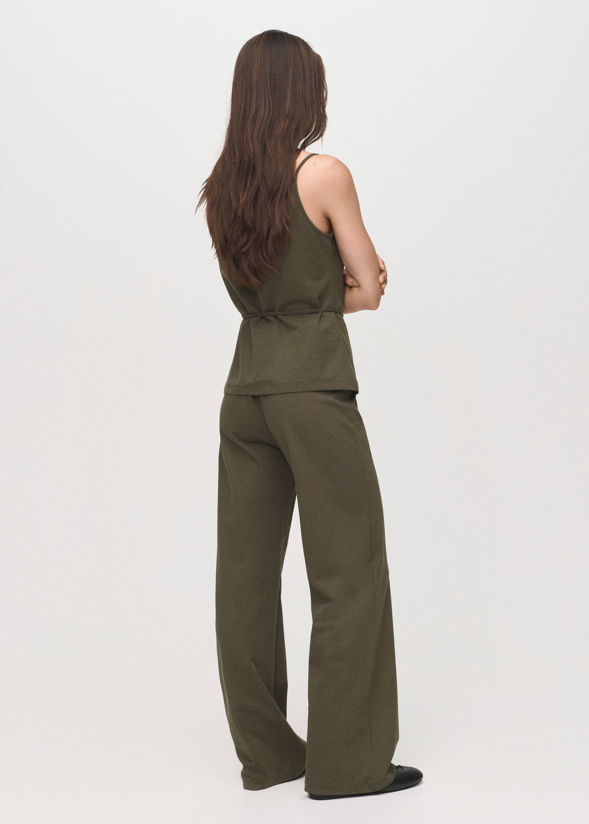 Straight-fit trousers with elastic waist - Reverse of the article