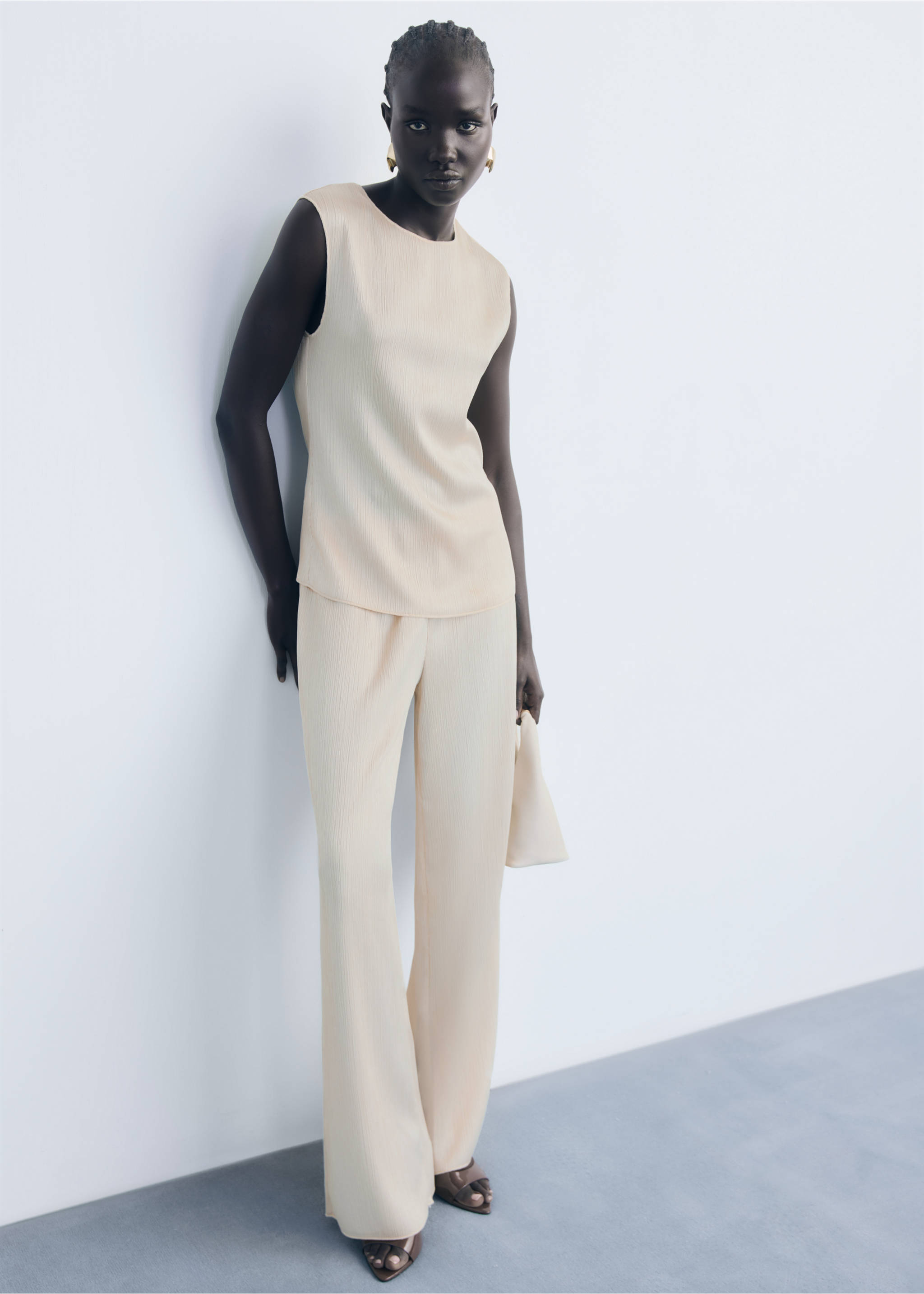 Top maille plissé - Plan général, Écru. Ref: 17024097-00.