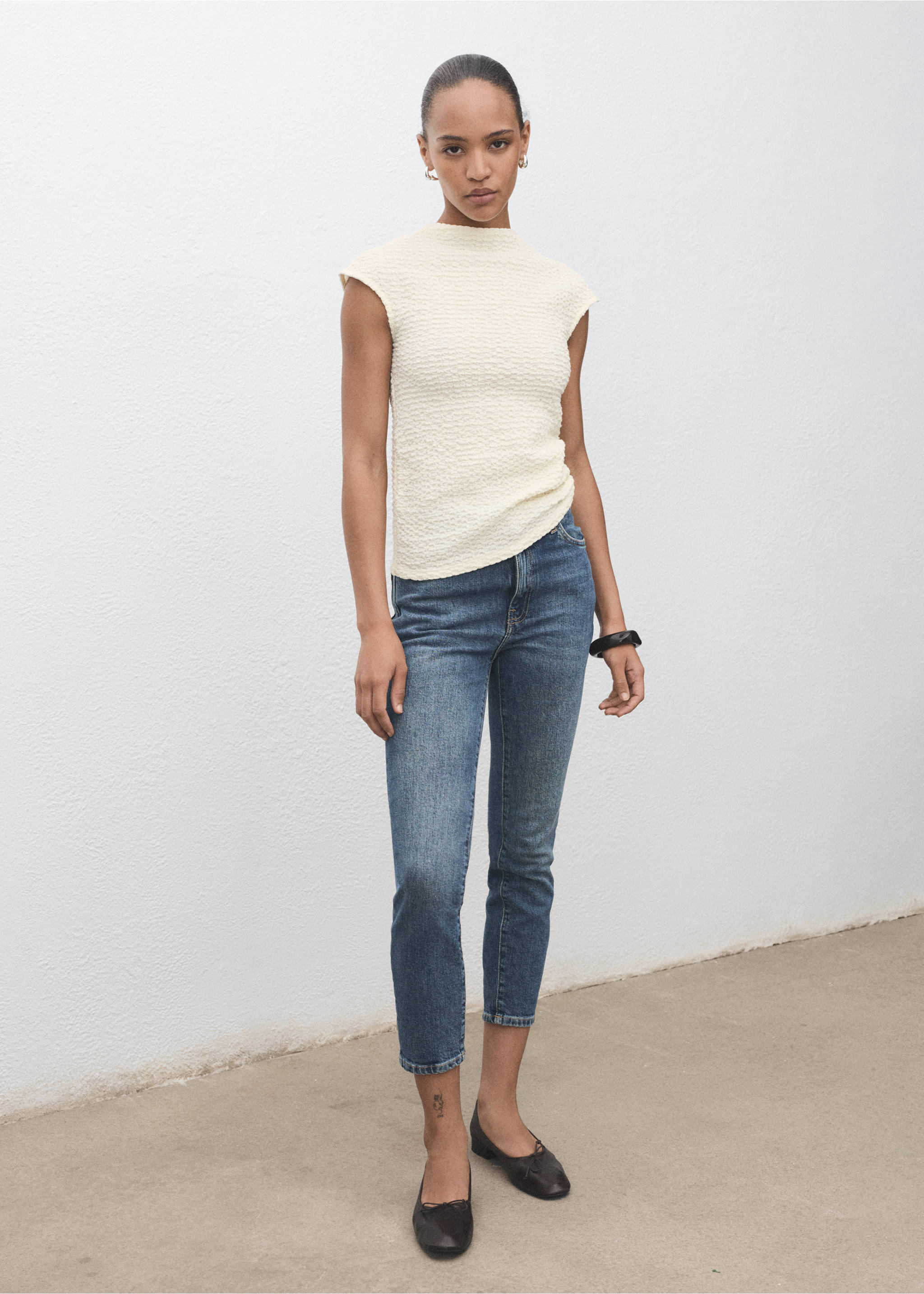 Textured cotton top - General plane, Off White. Ref: 17024101-00.