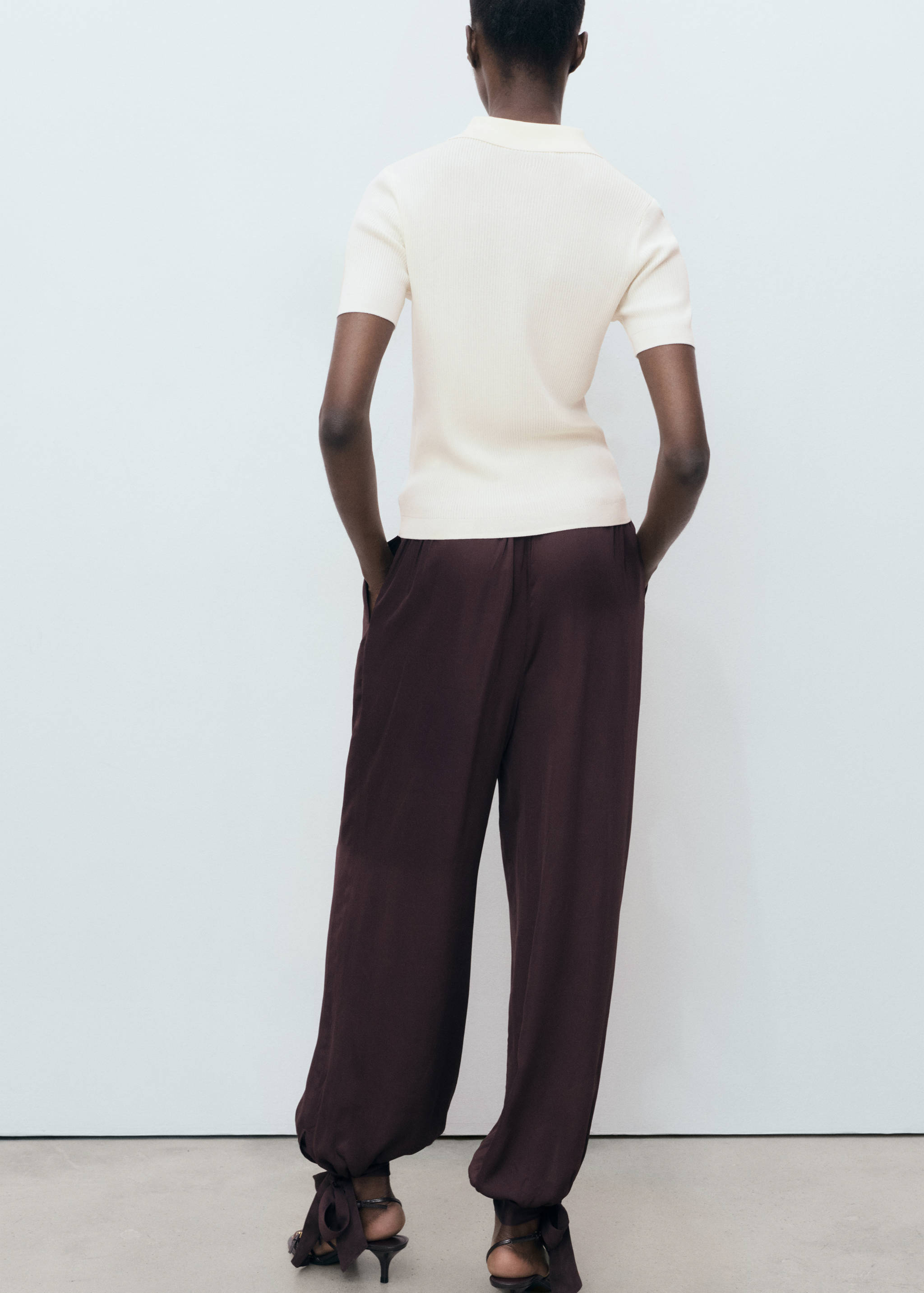 Trui met polokraag en korte mouwen - Achterkant van het artikel