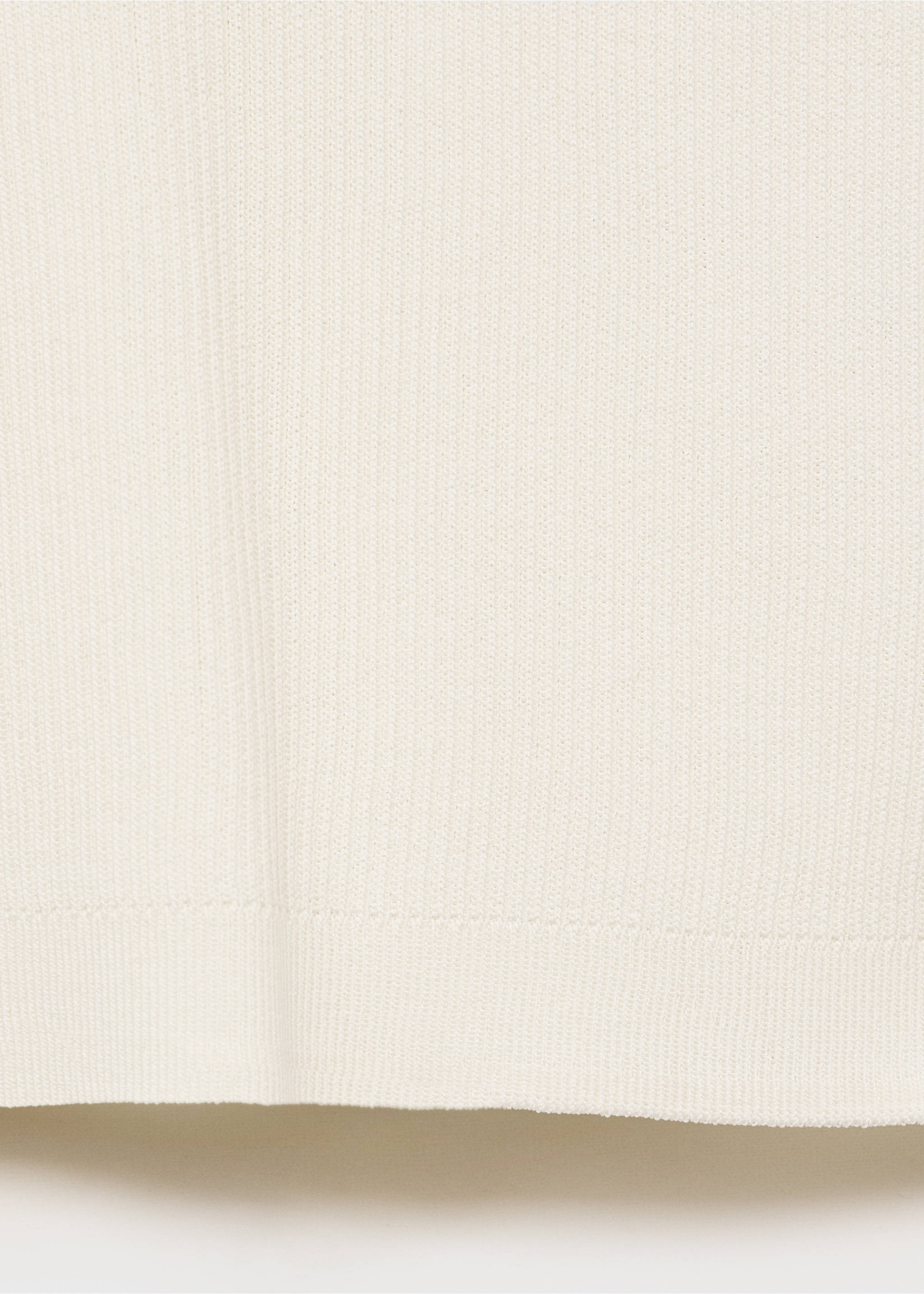 Trui met polokraag en korte mouwen - Detail van het artikel 0, Ecru. Ref: 17024103-00.