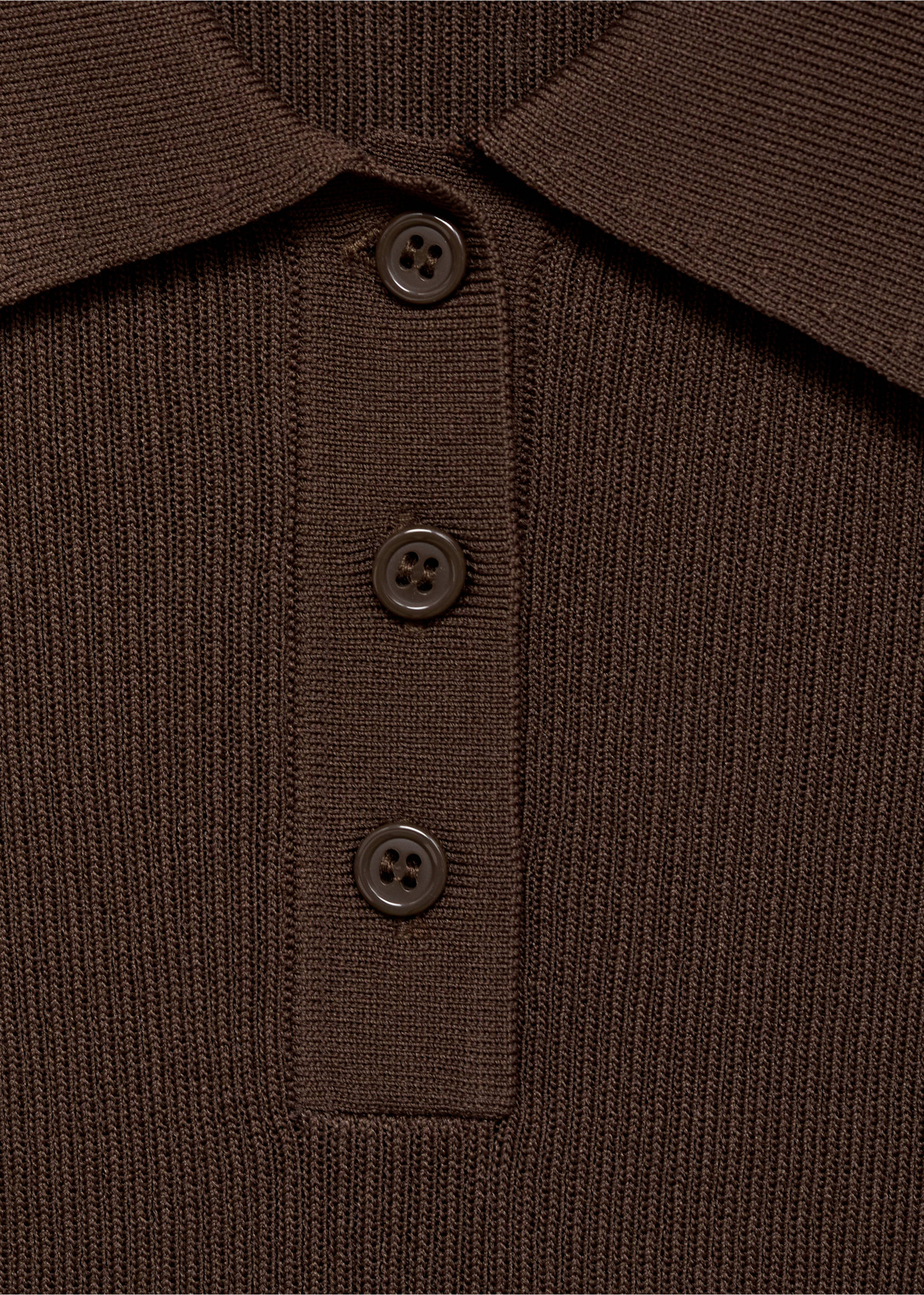 Short-sleeved polo-neck sweater - Details of the article 8, Chocolate. Ref: 17024103-00.