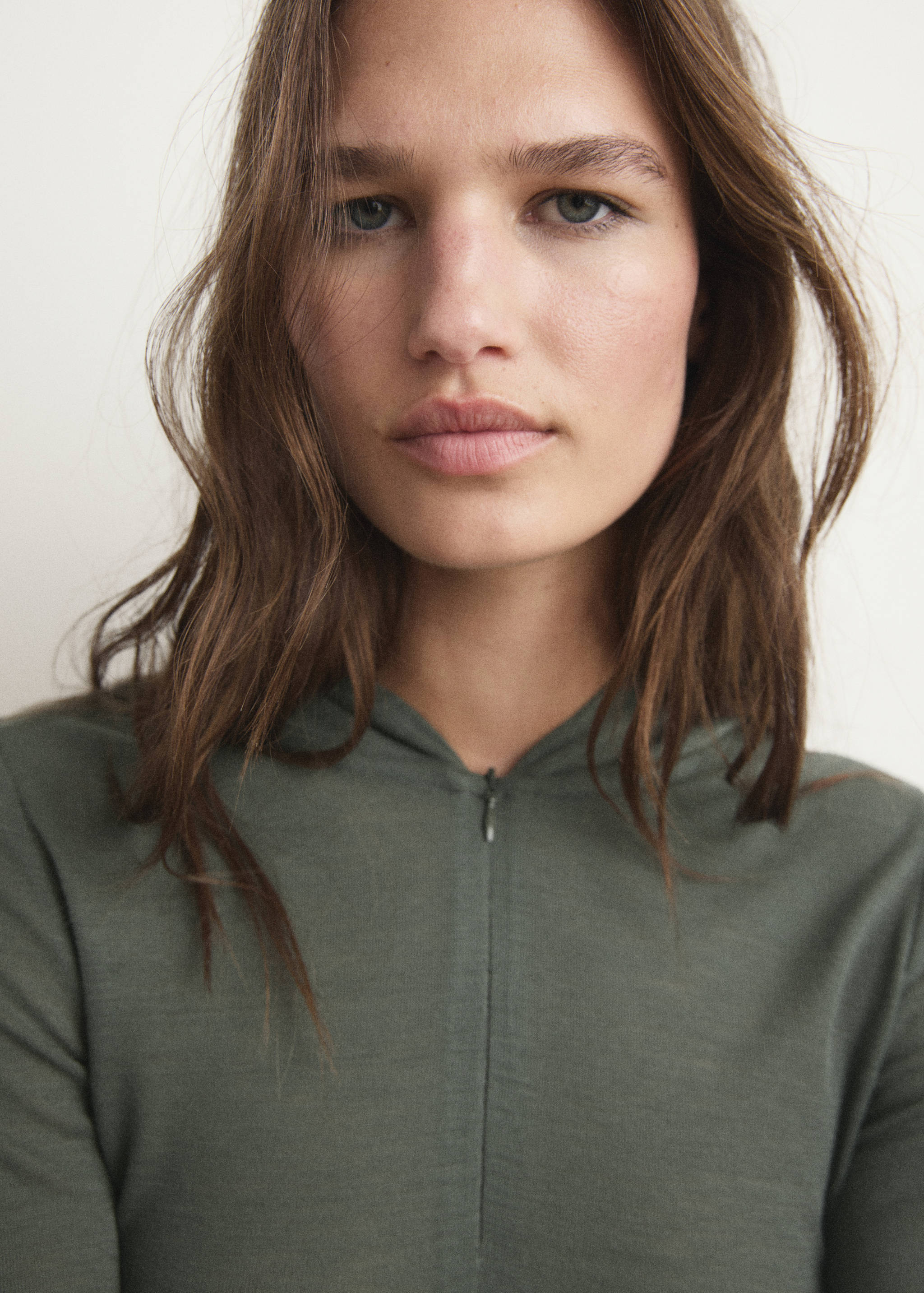 Wool hooded t-shirt - Details of the article 1