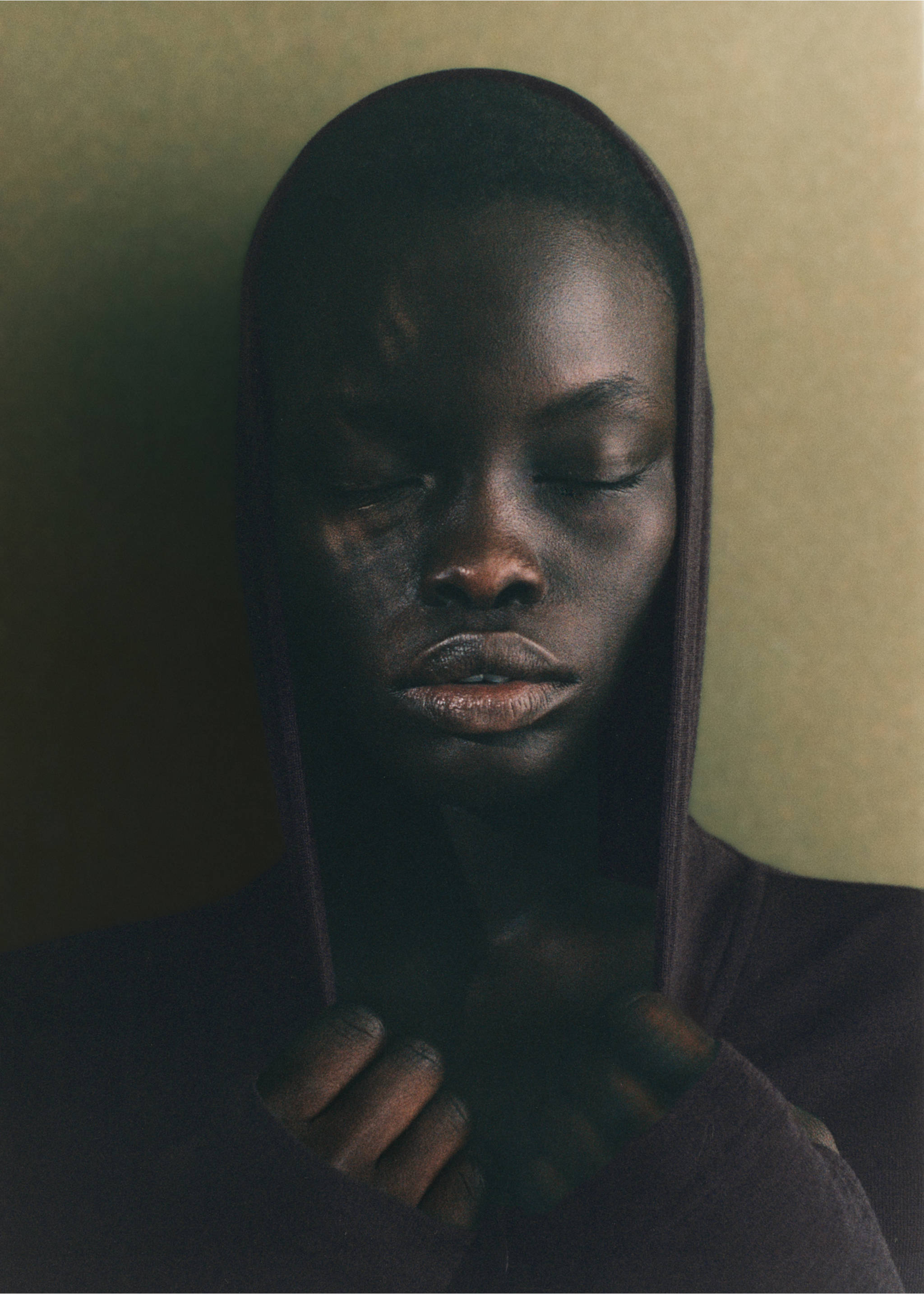 Wool hooded t-shirt - Details of the article 3, Cognac. Ref: 17024106-00.
