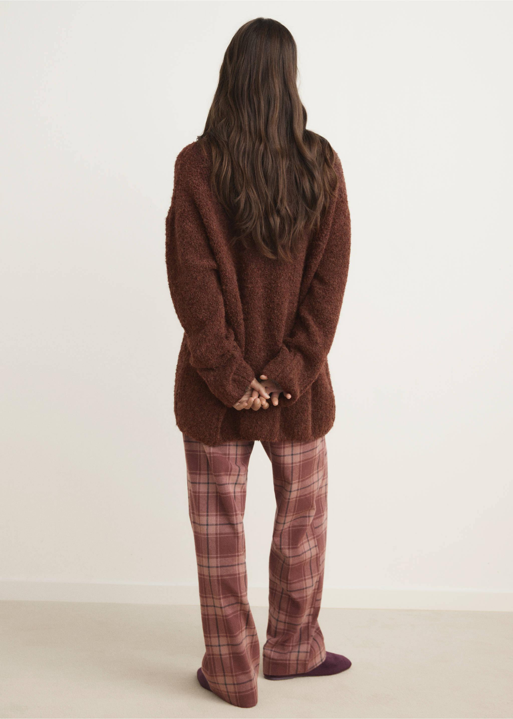 Bouclé turtleneck sweater - Reverse of the article, Cognac. Ref: 17024109-00.