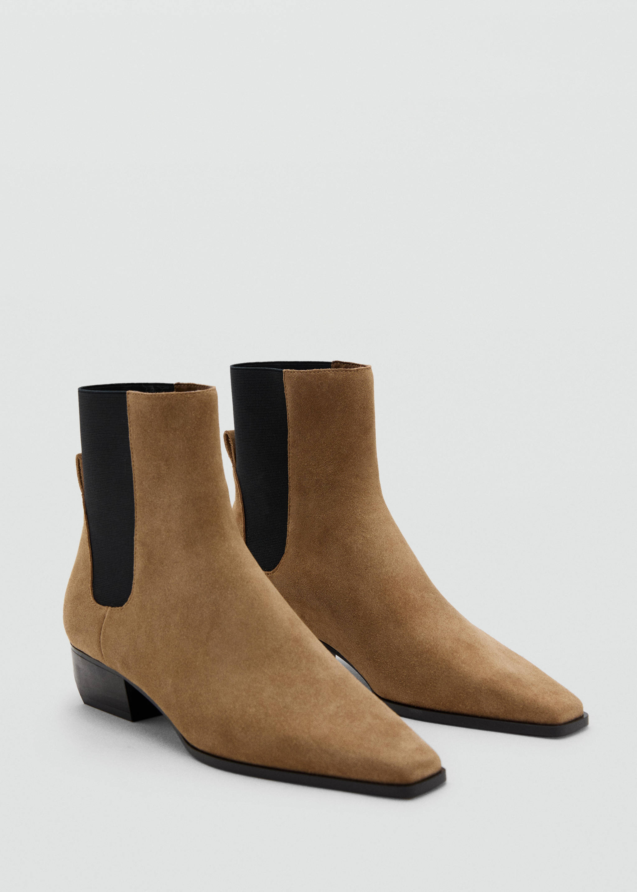 Heel suede ankle boot - Medium plane
