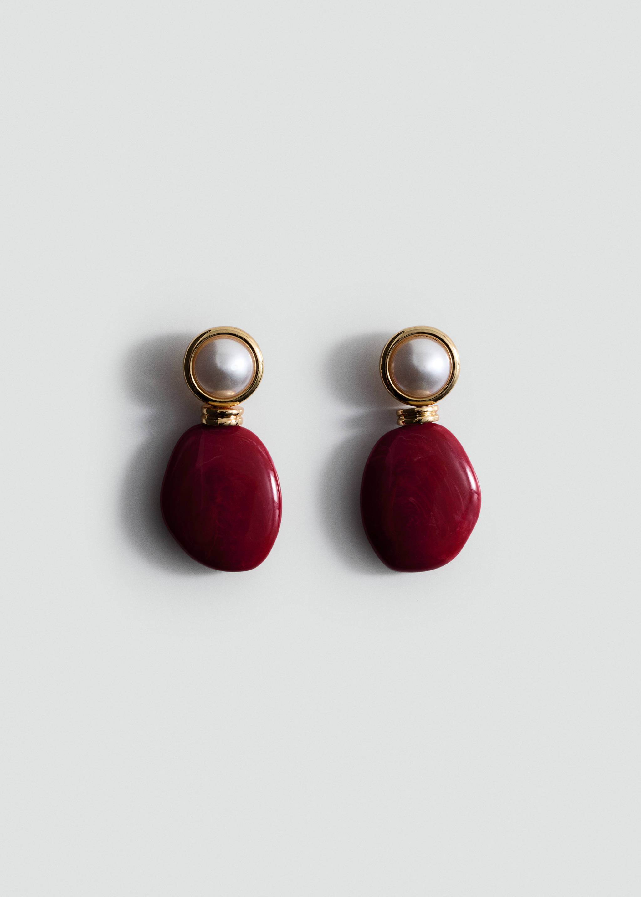 Pendientes resina combinados - Artículo sin modelo