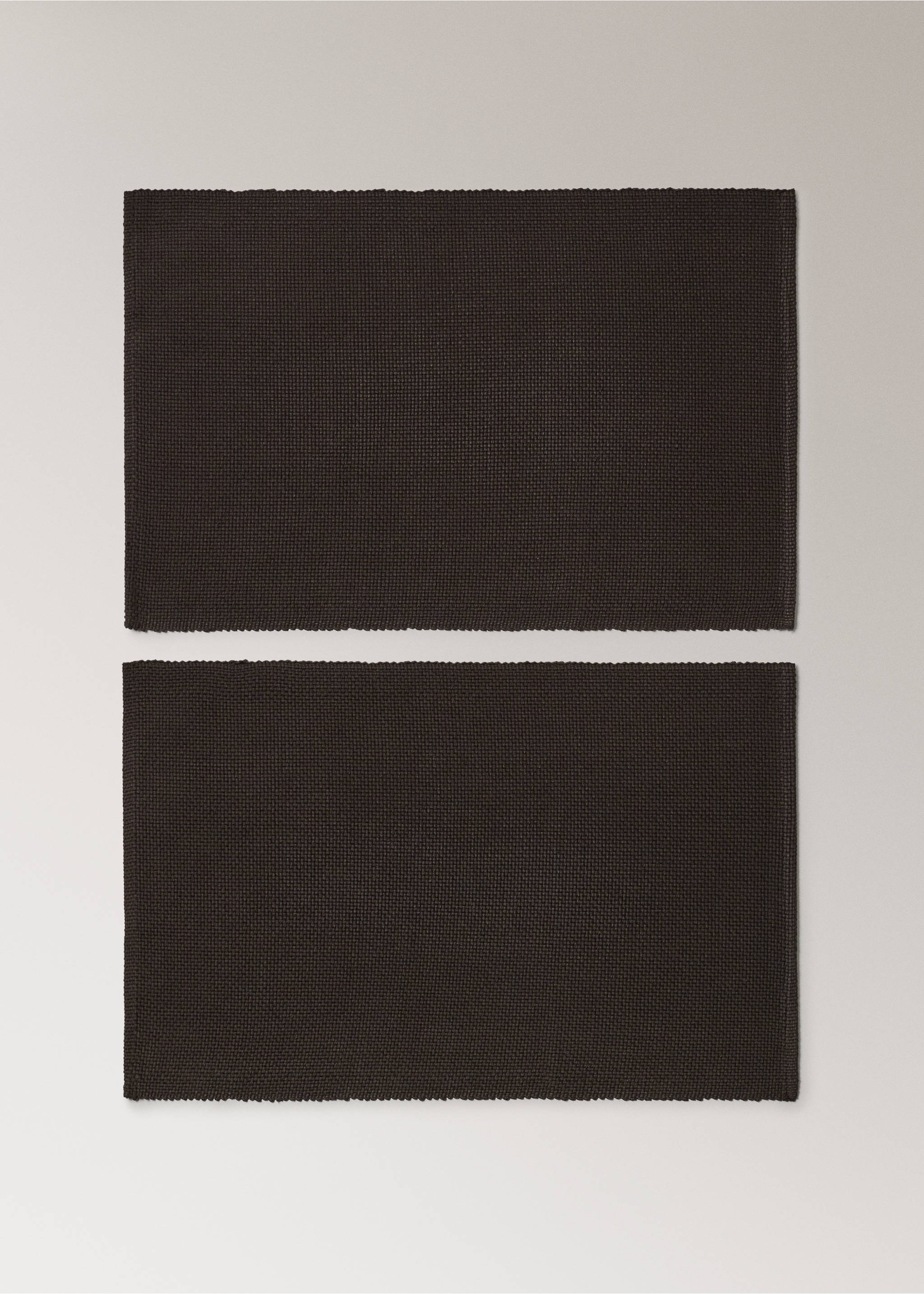 Cotton placemat made from piqué-textured cotton fabric - Article without model, Brown. Ref: 17024126-00.