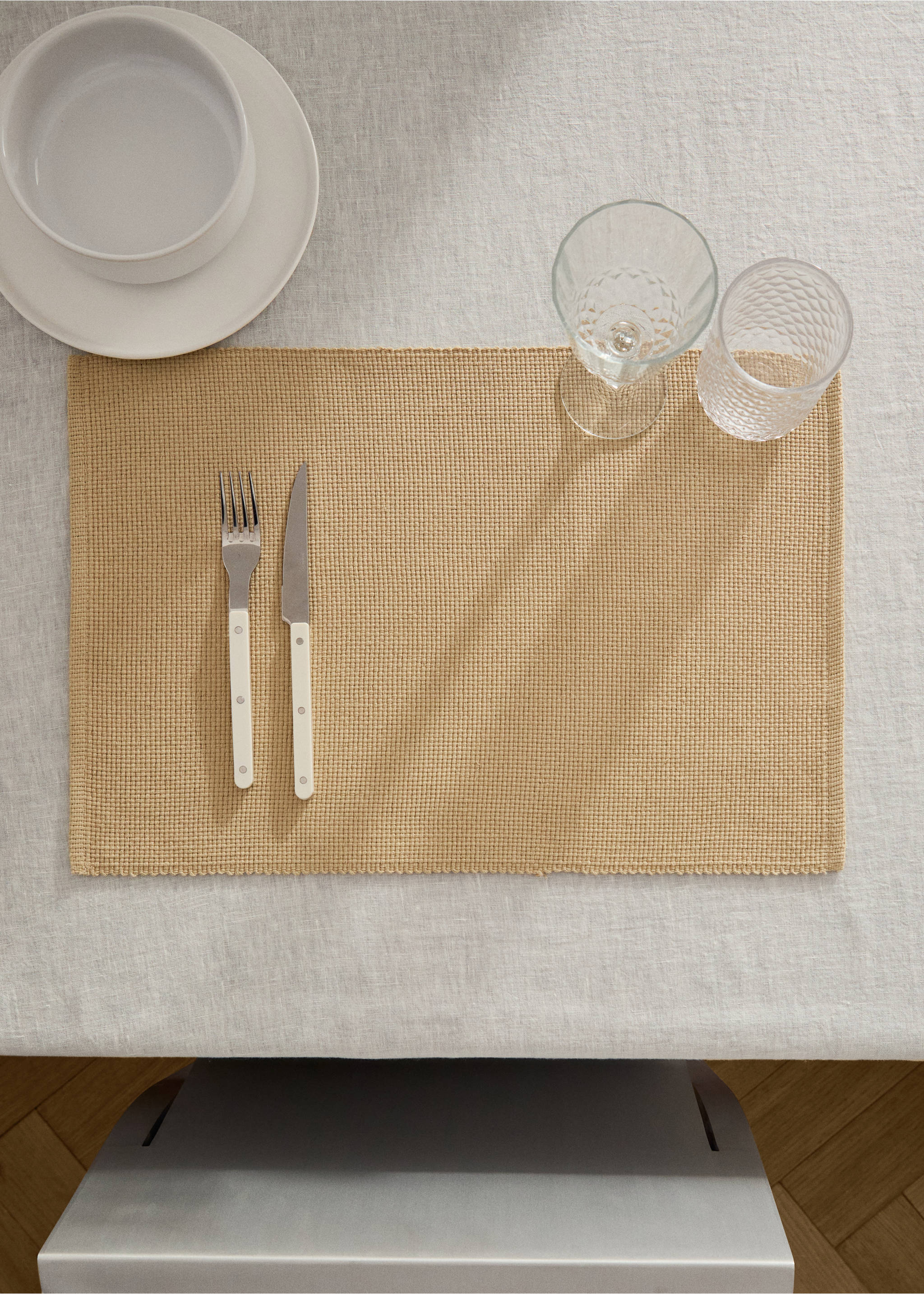 Cotton placemat made from piqué-textured cotton fabric - General plane, Light/Pastel Brown. Ref: 17024126-00.