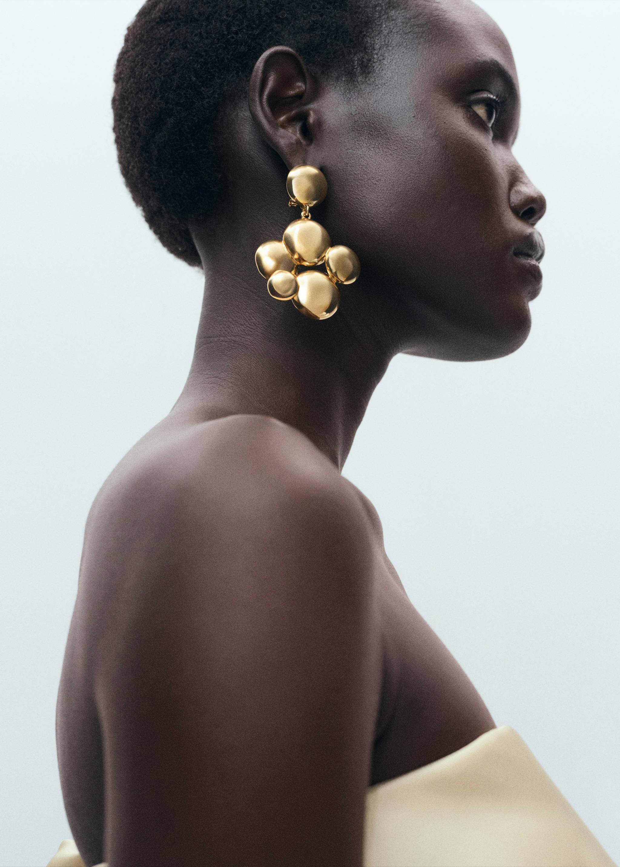 Runde hängende Ohrringe - Allgemeine Ansicht