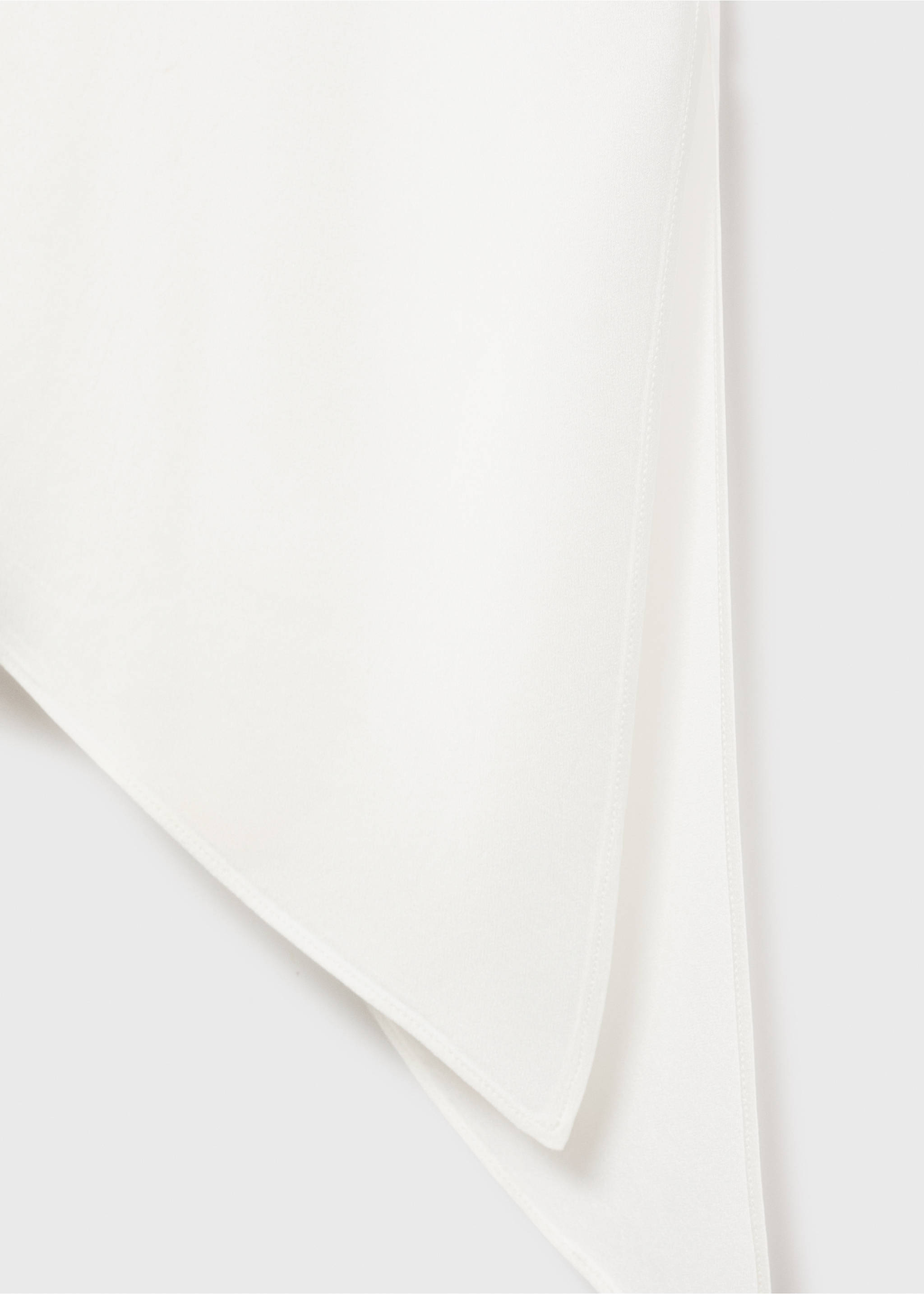 Asymmetrical satin top - Details of the article 0, White. Ref: 17024148-00.