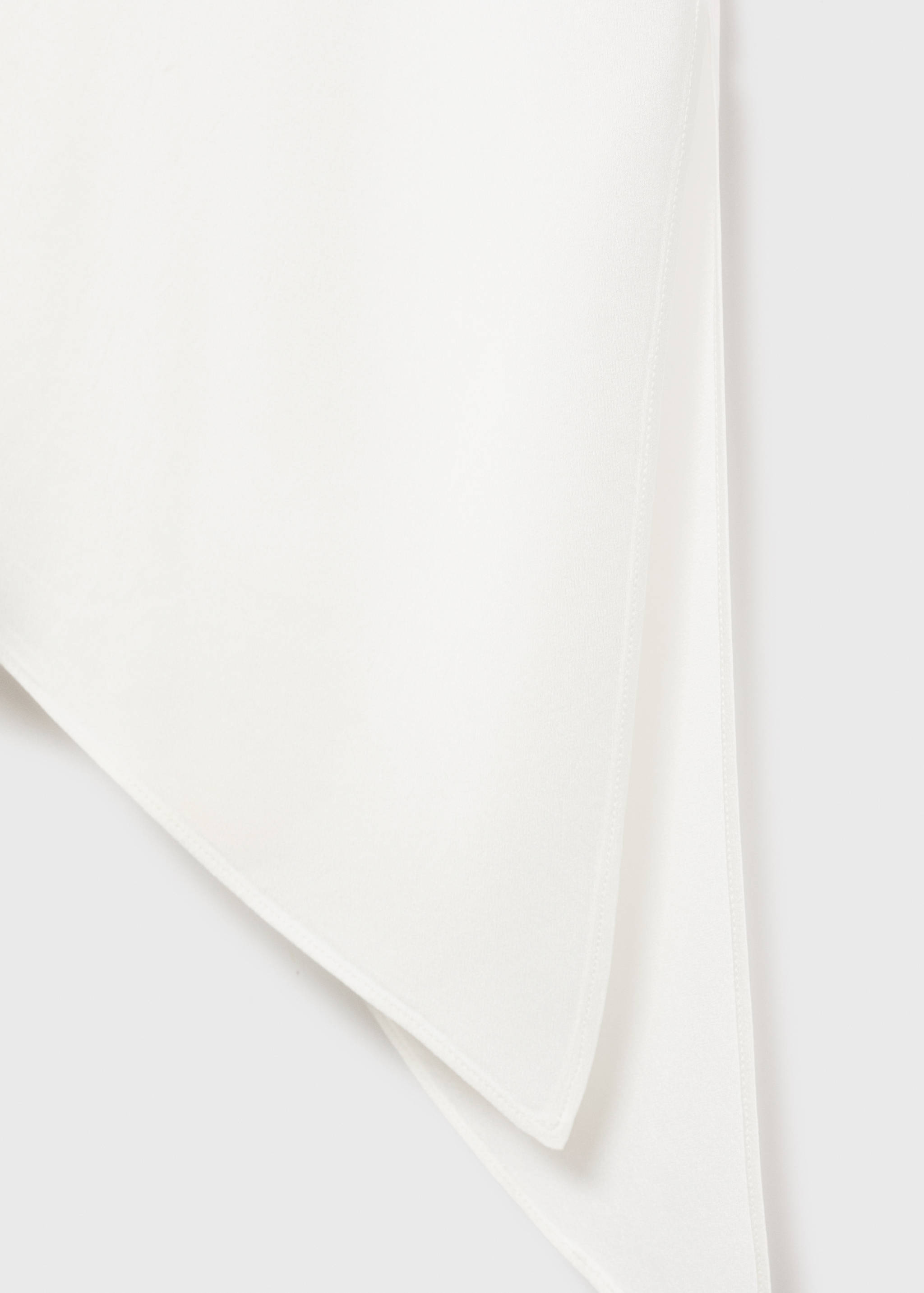 Asymmetrical satin top - Details of the article 0