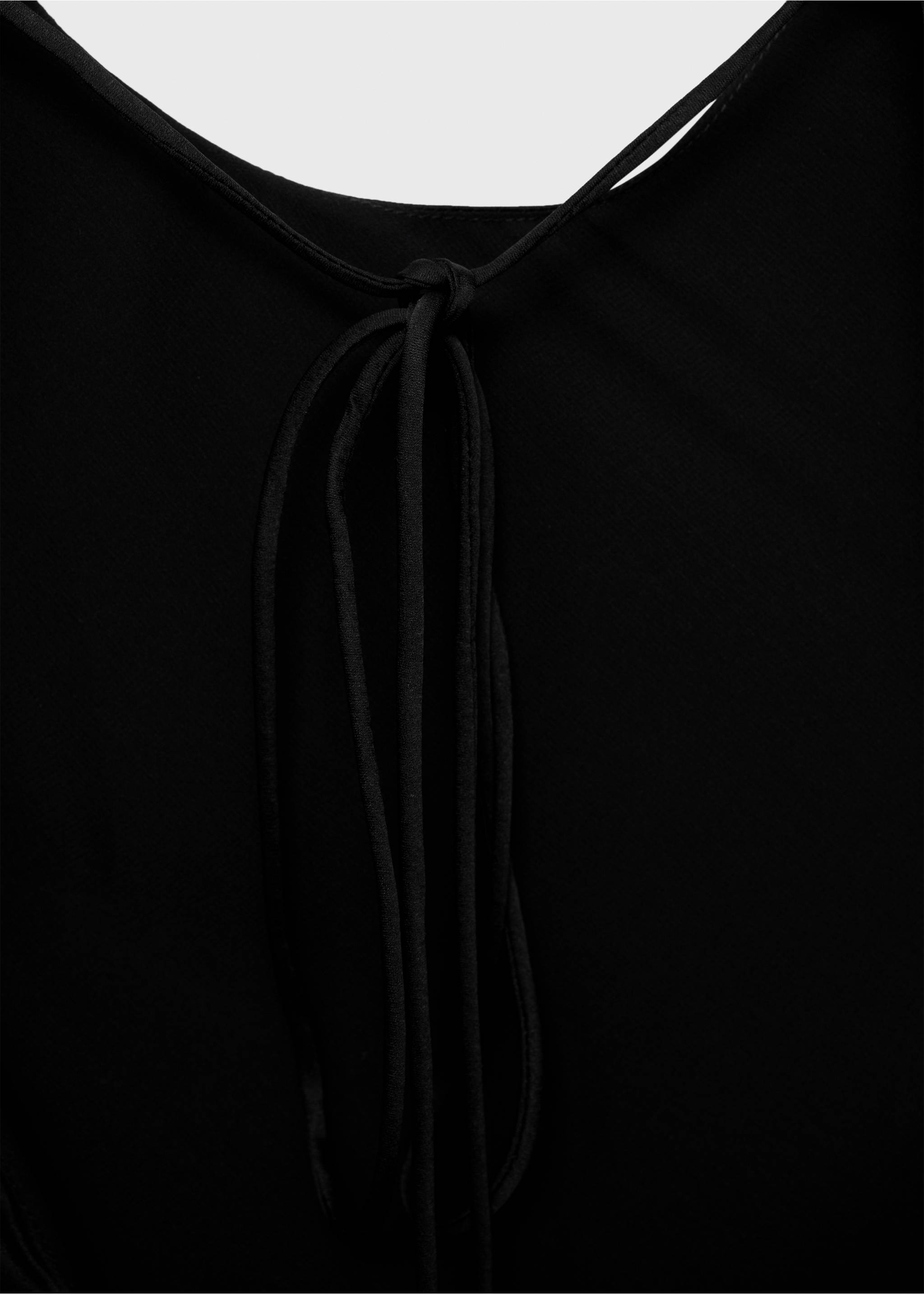 Asymmetrical satin top - Details of the article 8, Black. Ref: 17024148-00.