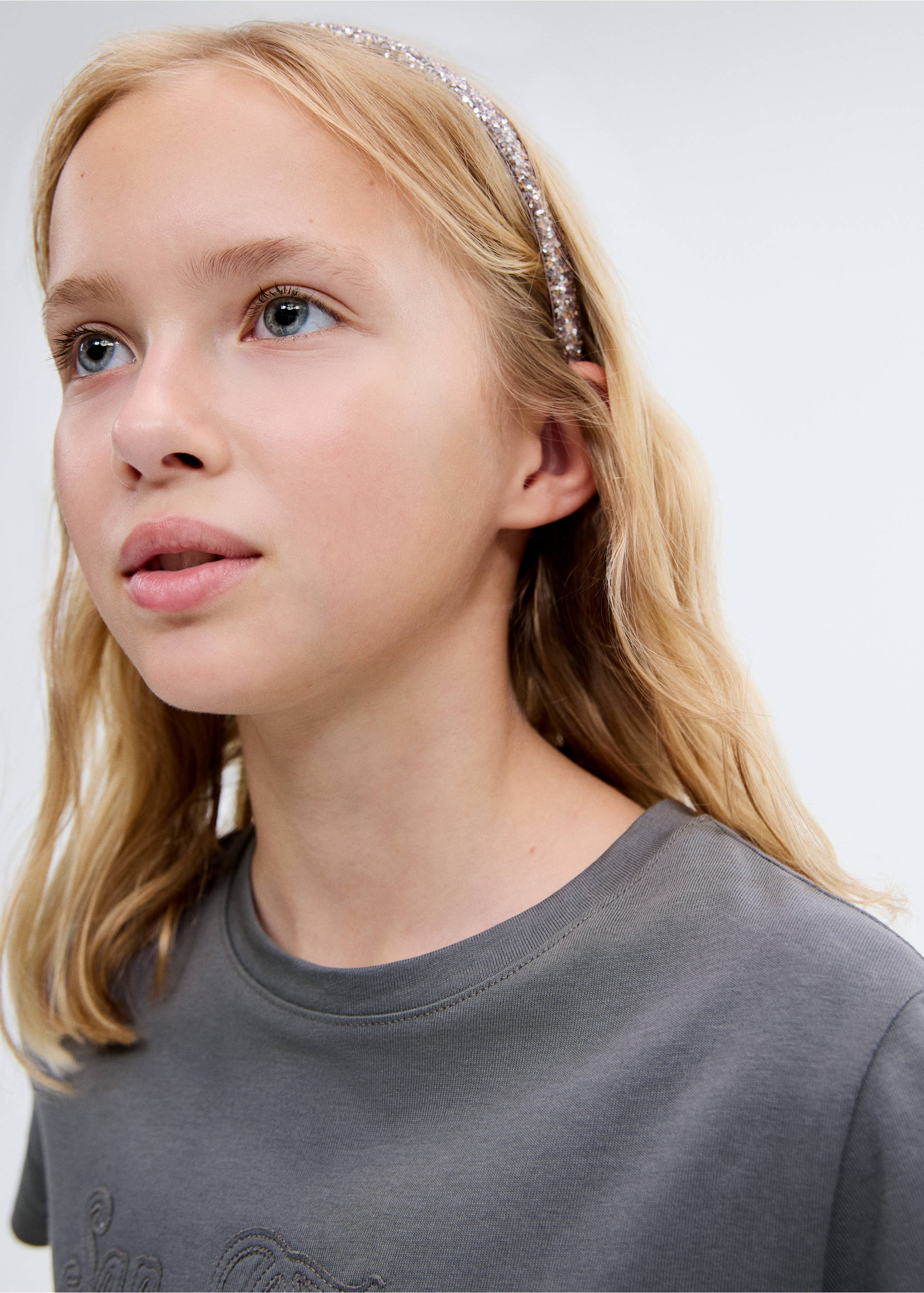 Baumwoll-T-Shirt mit Stickerei - Detail des Artikels 1, Anthrazit. Ref: 17024423-00.